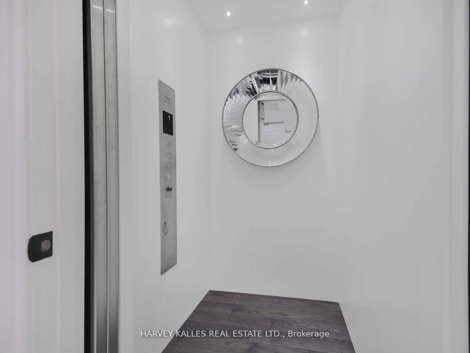 10 Malaren Road