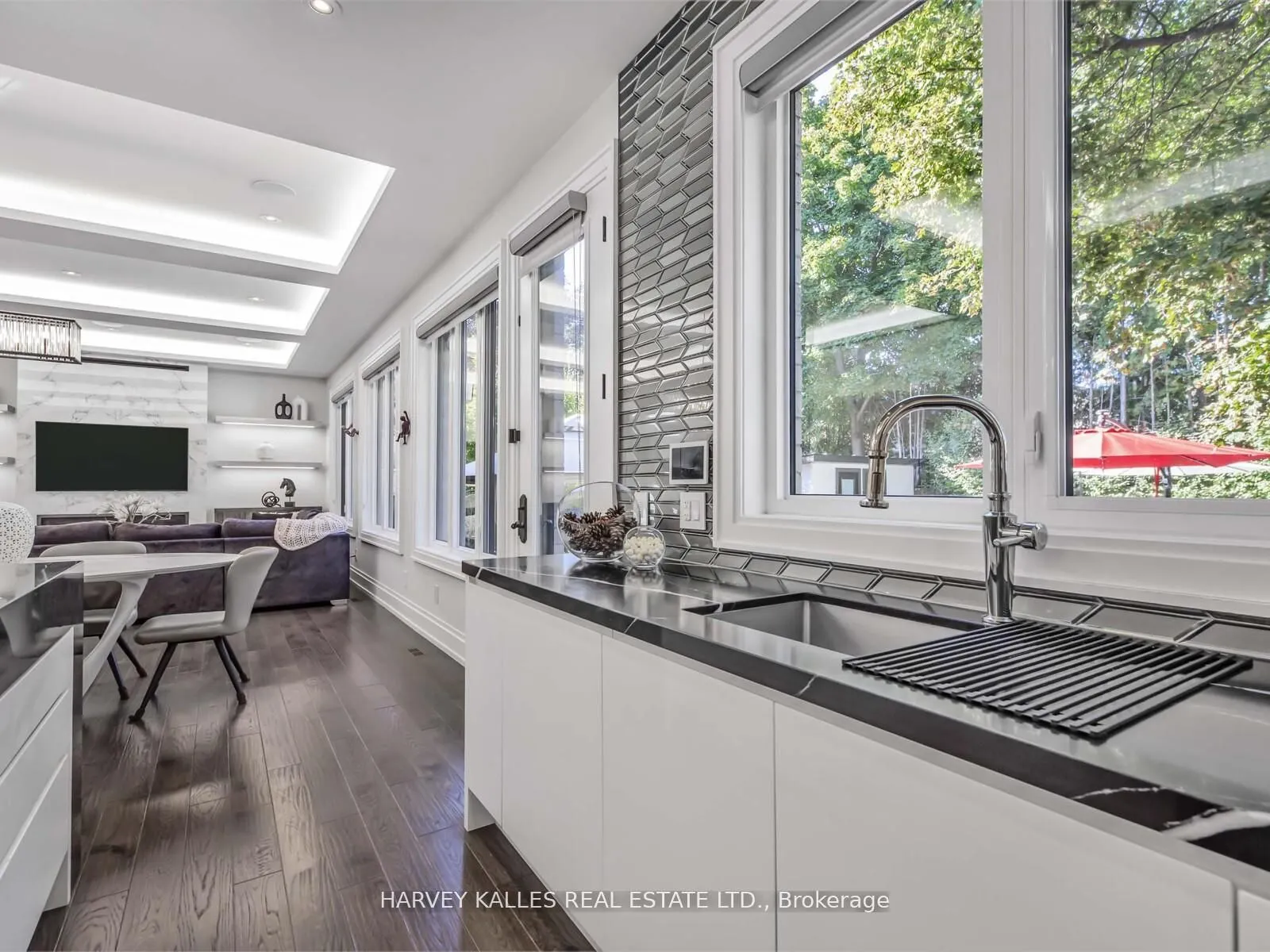 10 Malaren Road