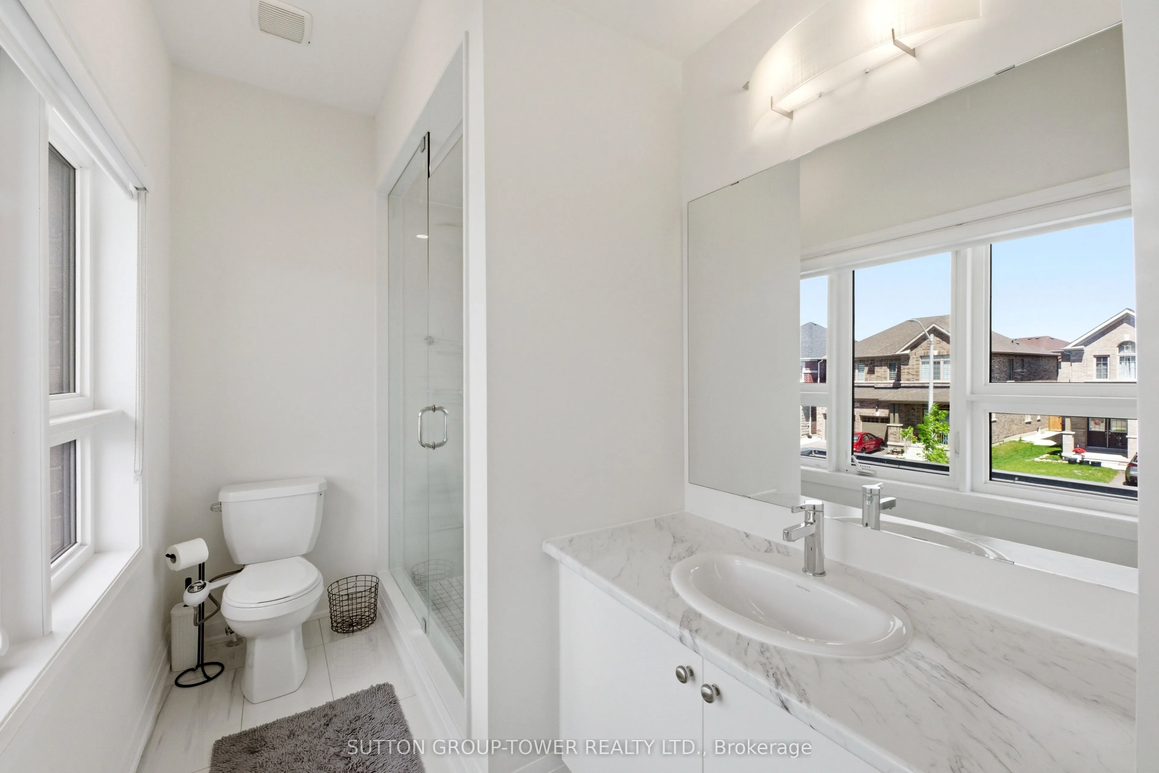 194 Ferragine Crescent