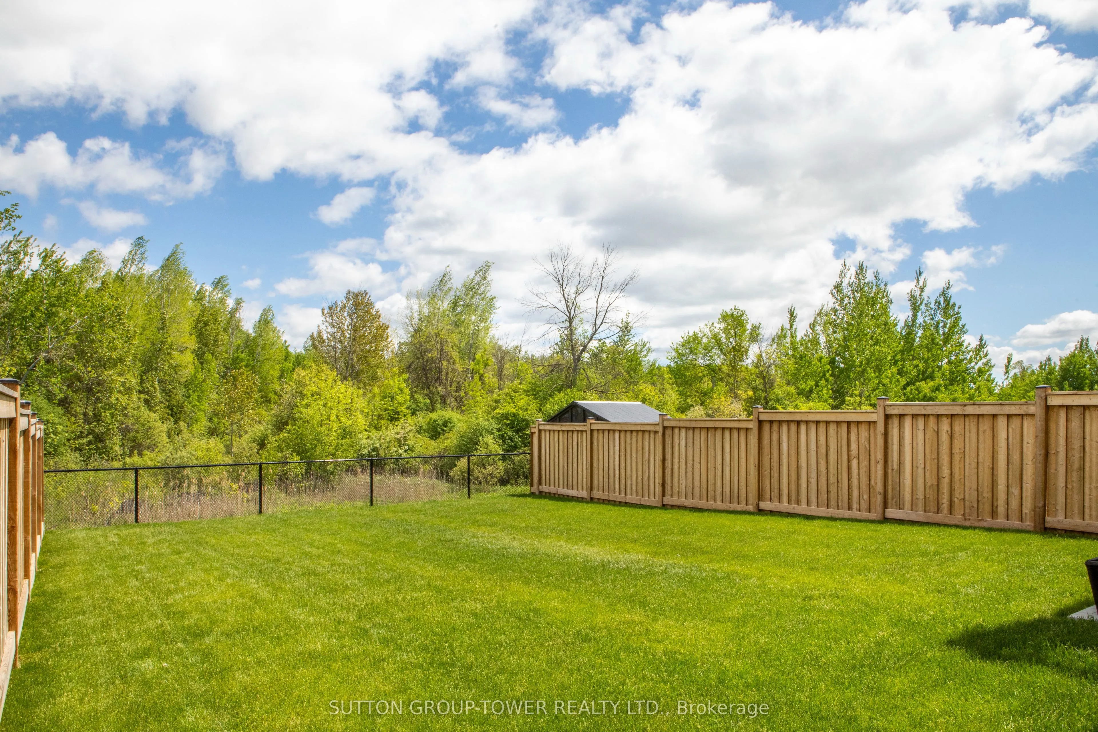194 Ferragine Crescent