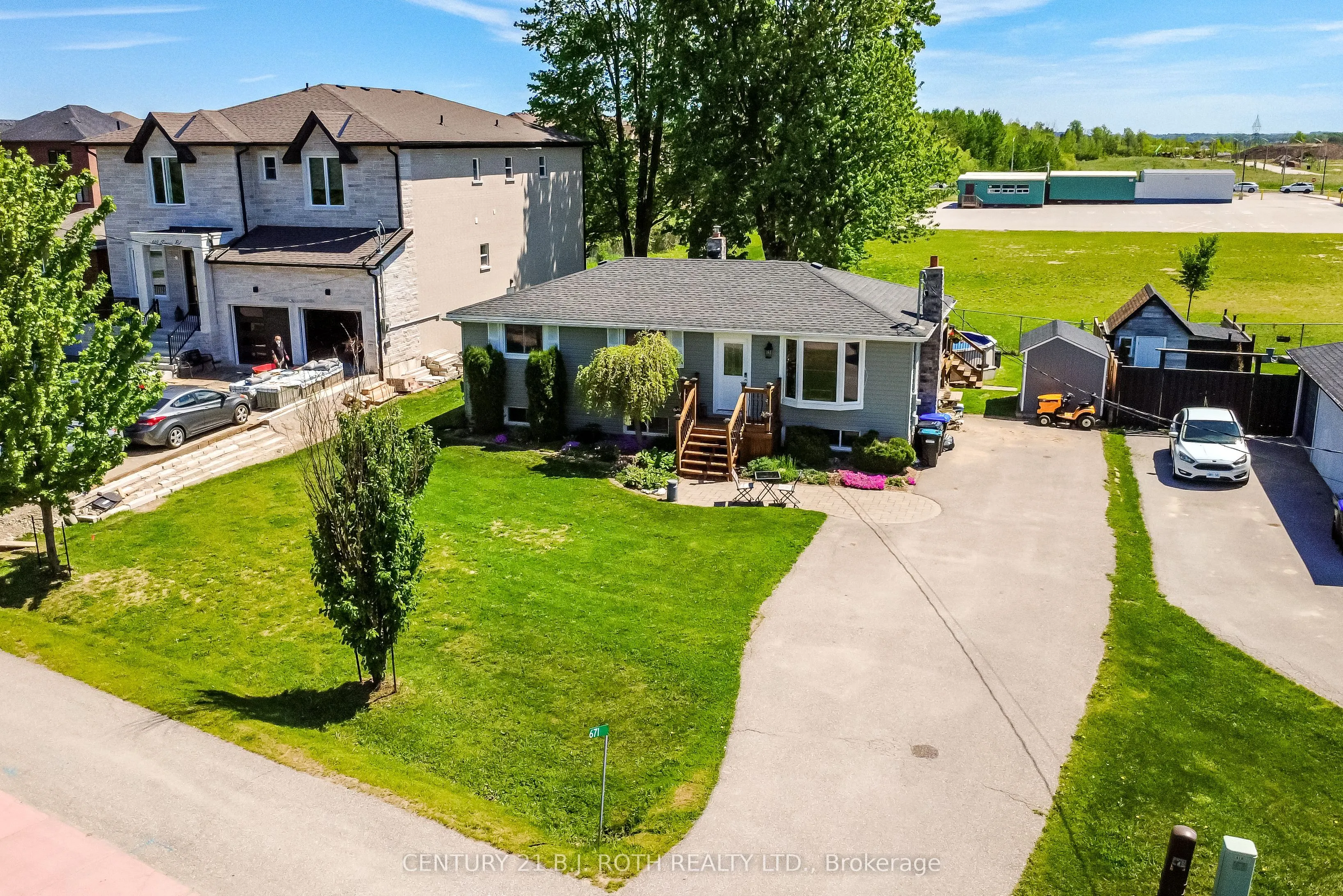 671 Simcoe Road