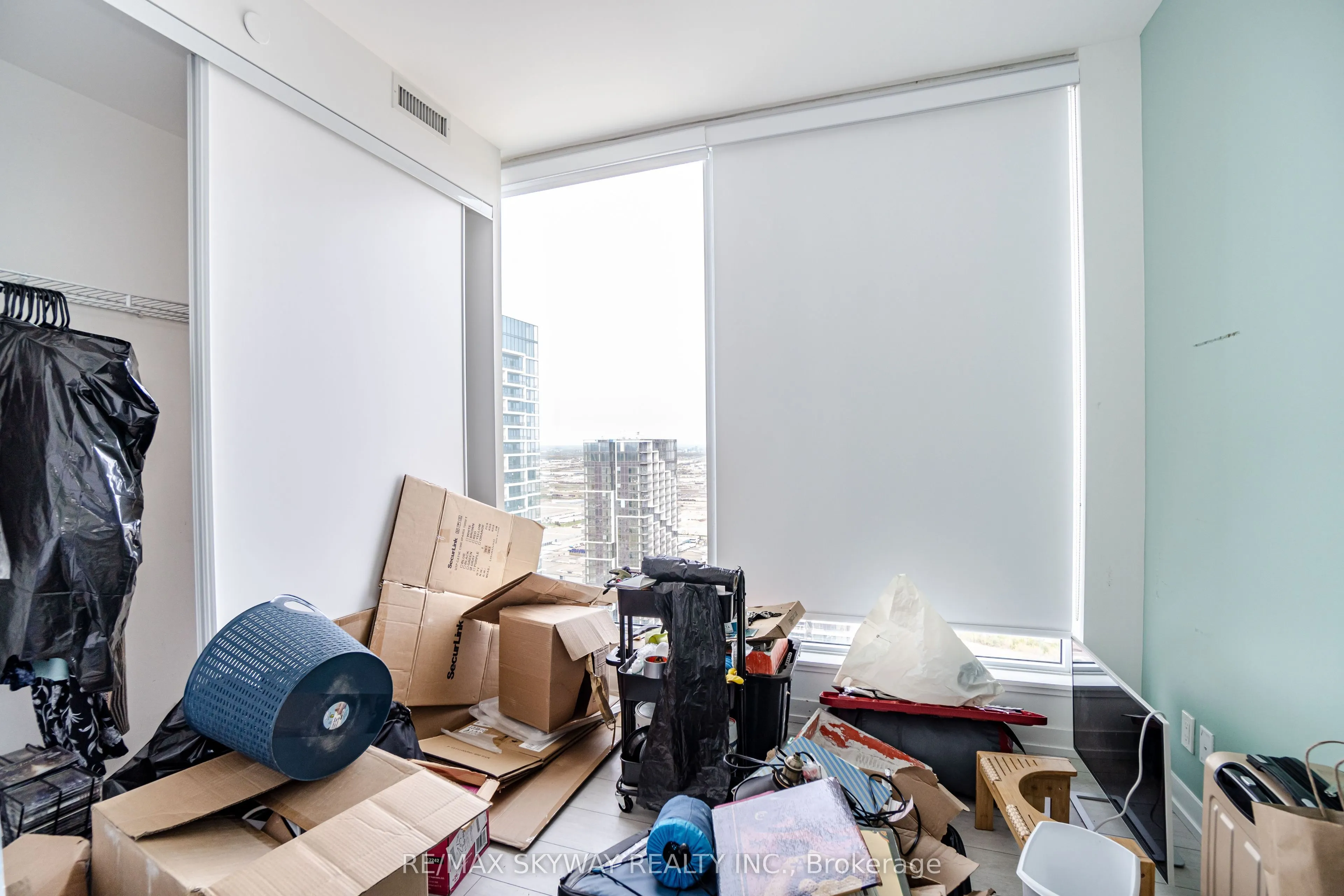 5 Buttermill Avenue #5702