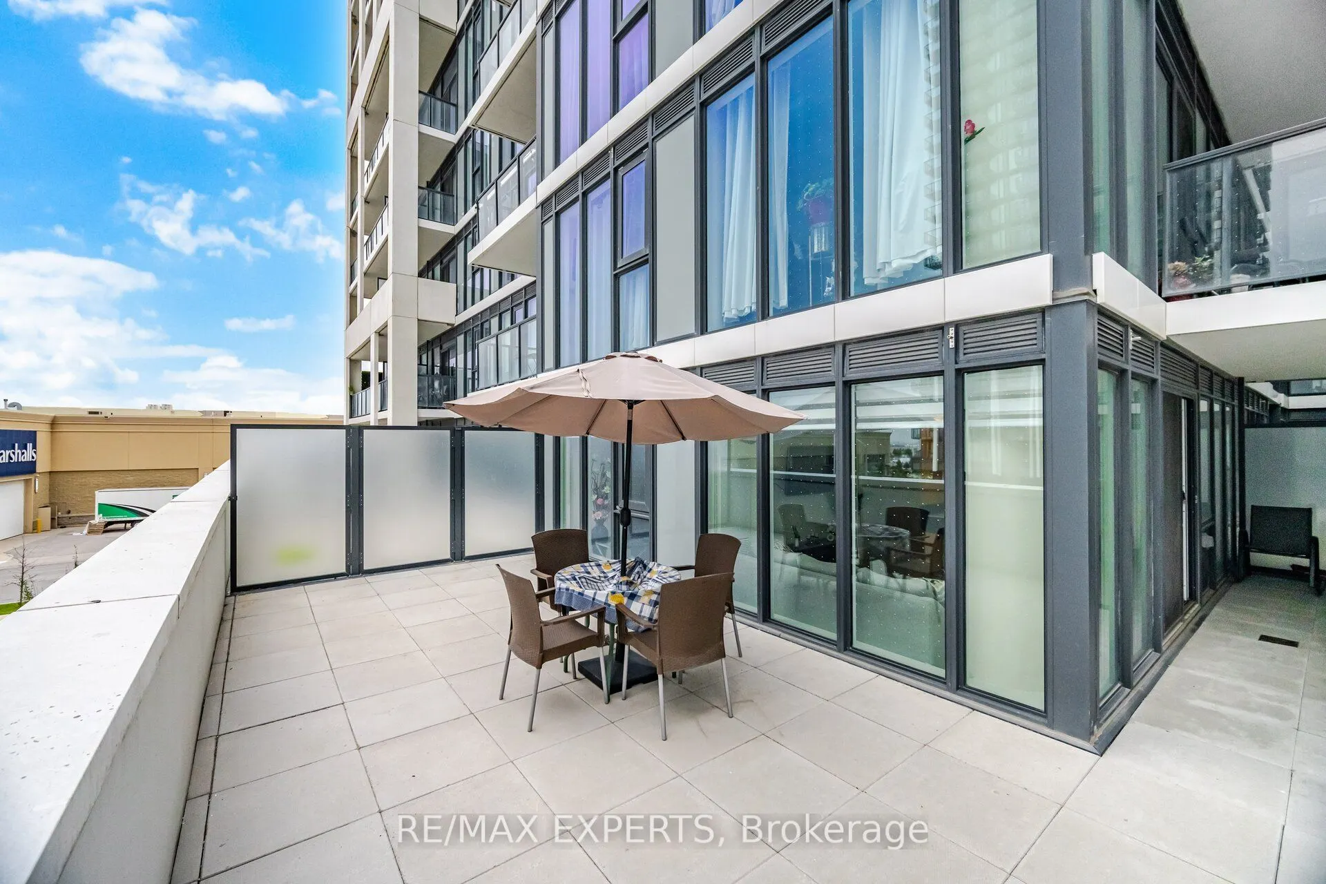 9000 Jane Street #221