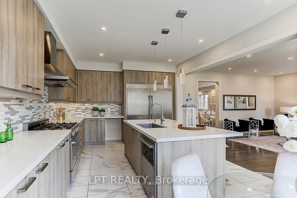 12 Baleberry Crescent