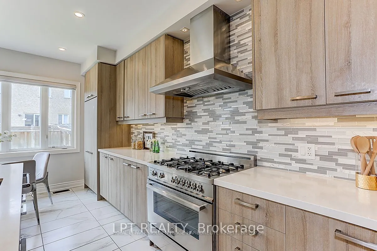 12 Baleberry Crescent