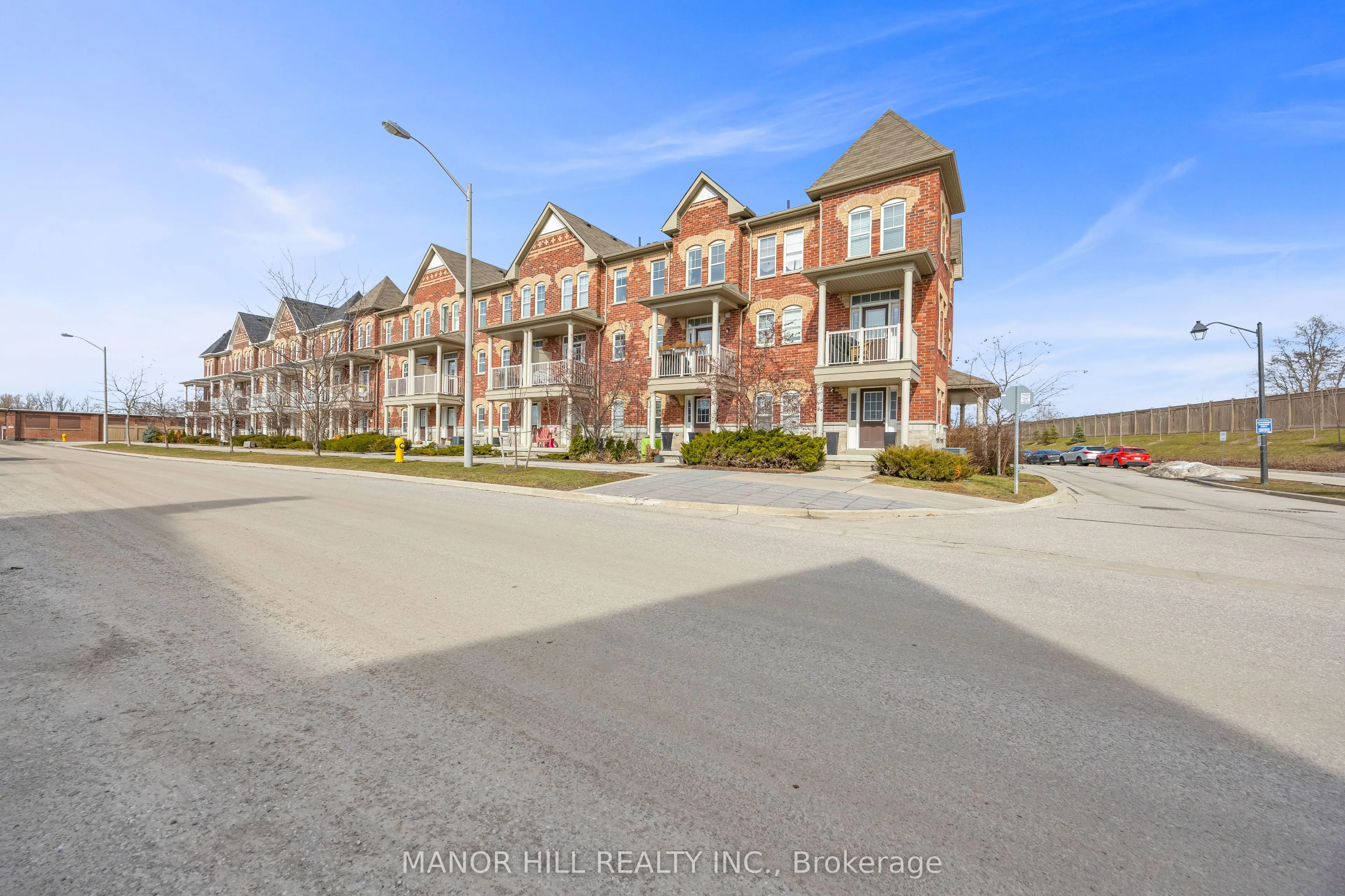 10 Porter Avenue W #12