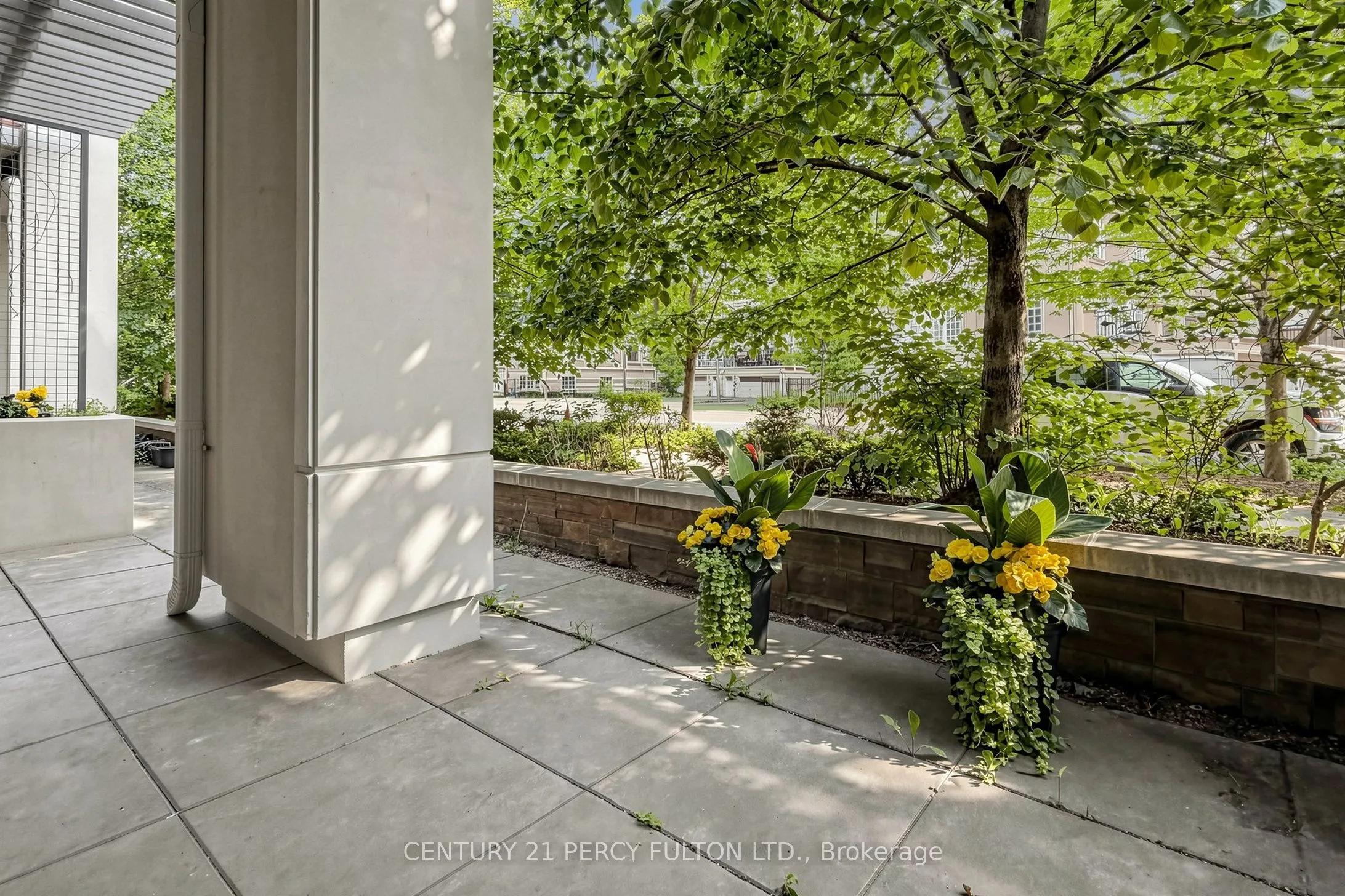 57 Upper Duke Crescent #102