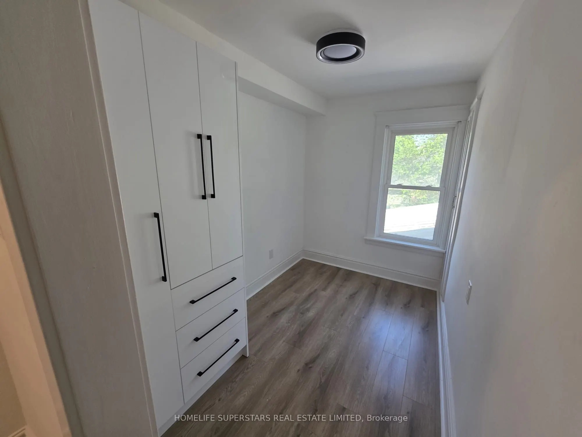 103 Arden Avenue