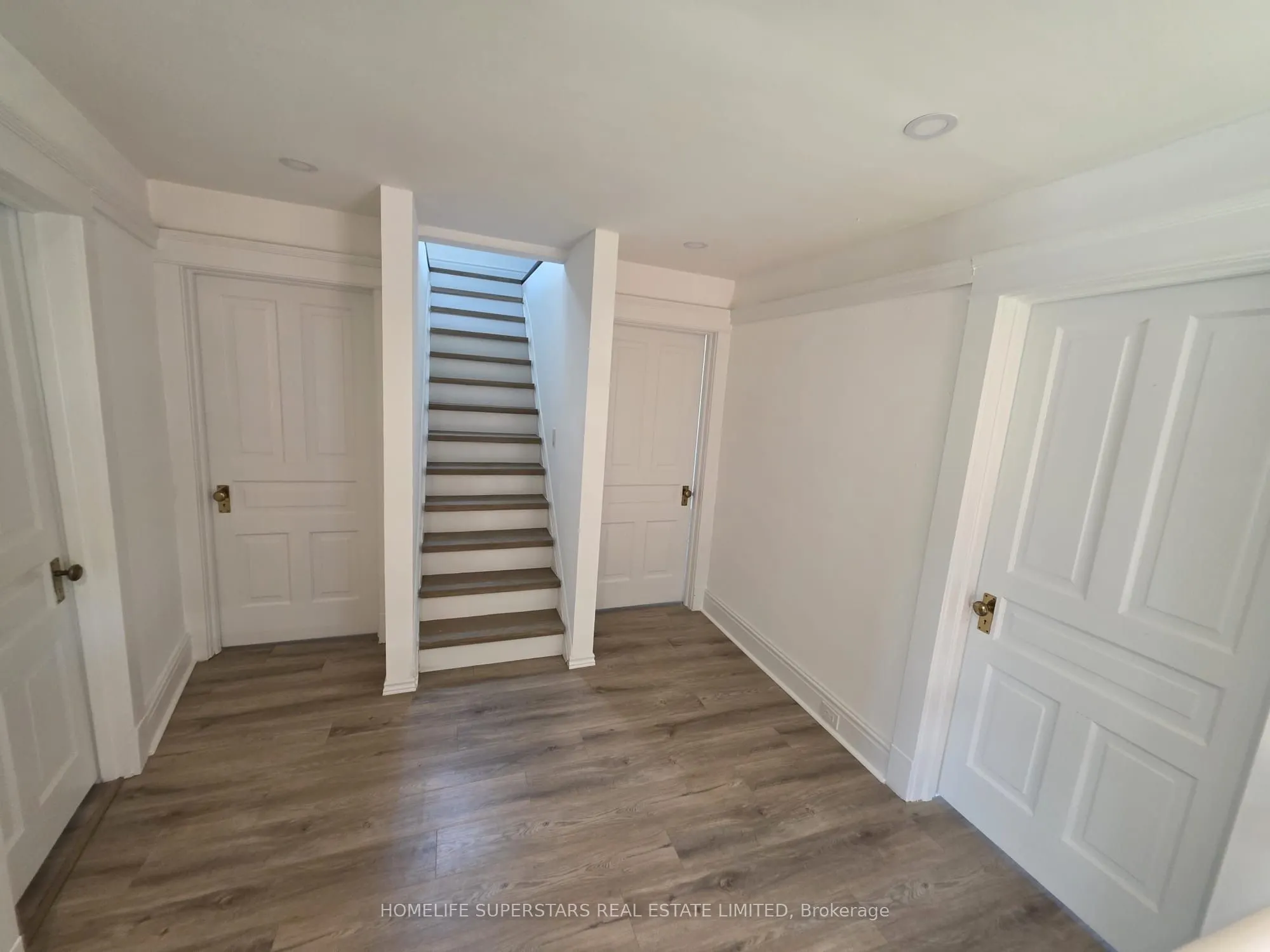 103 Arden Avenue