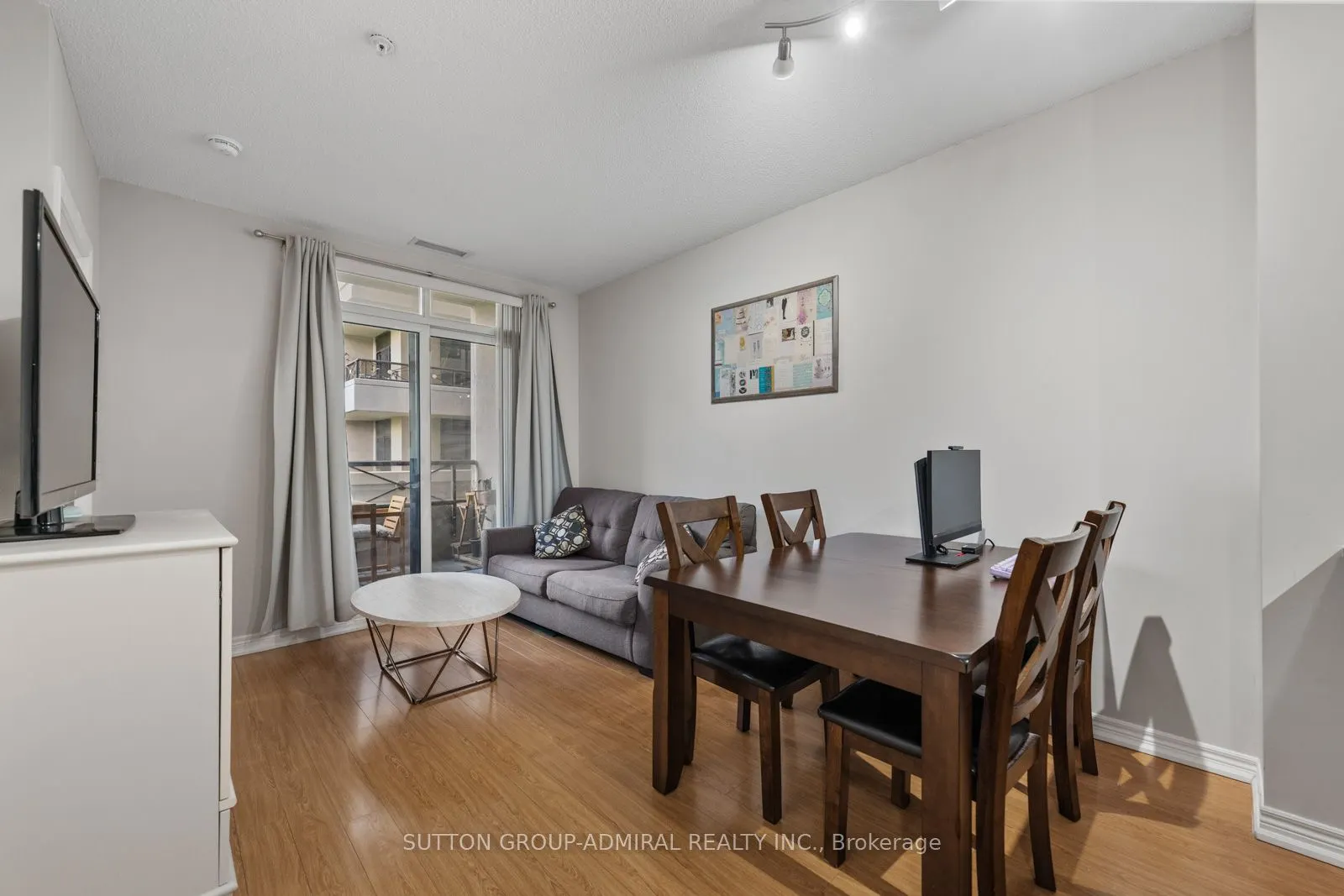 9255 Jane Street #215