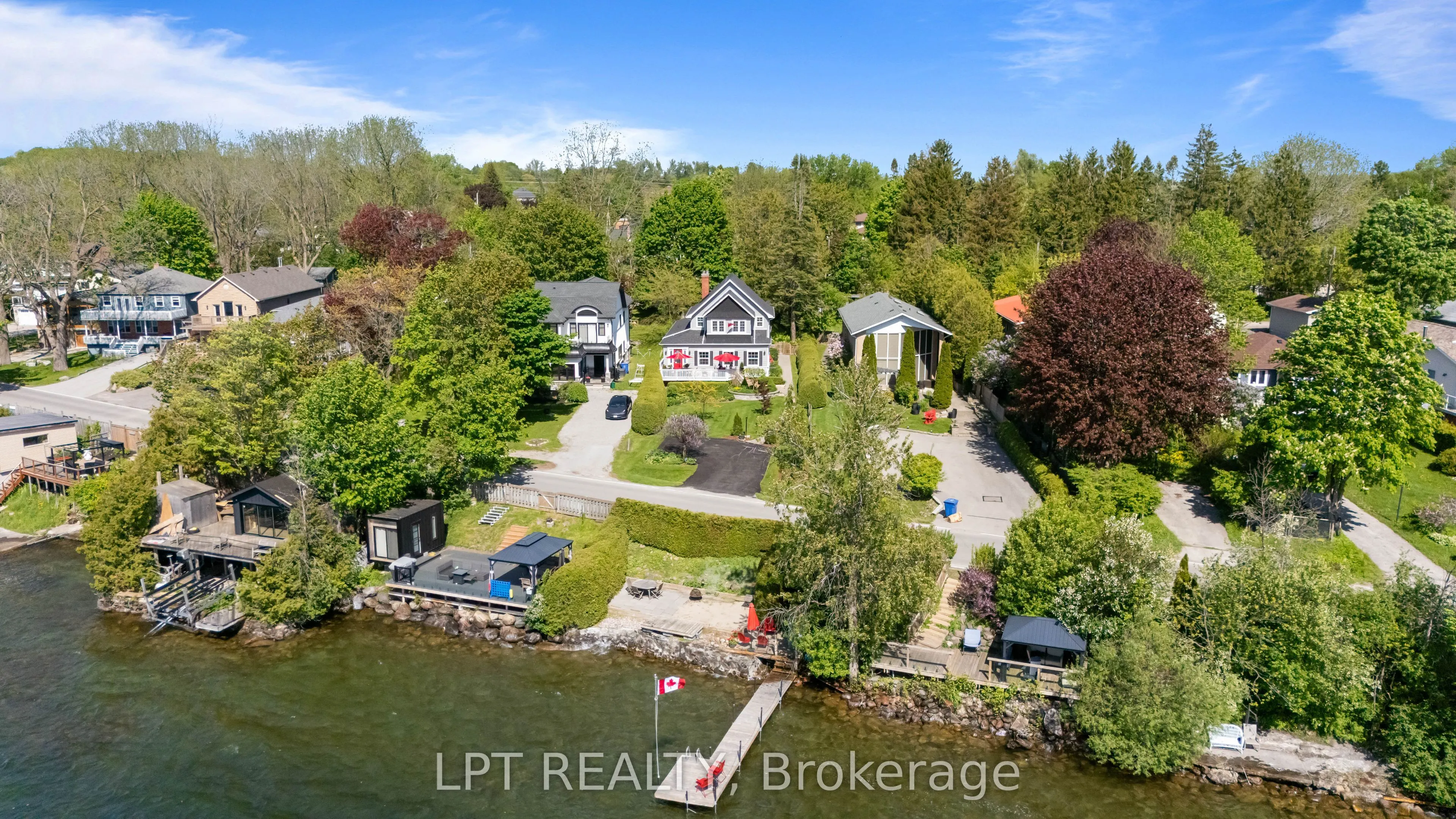 145 Lake Drive N