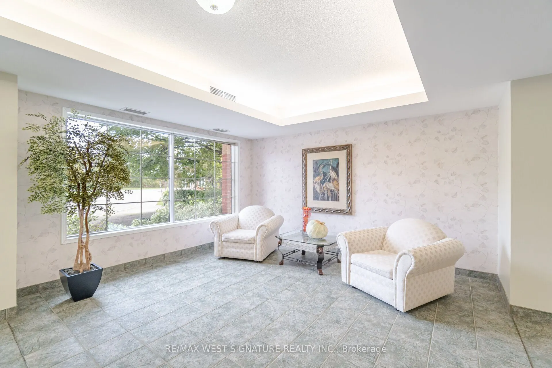 75 Treelawn Boulevard #105