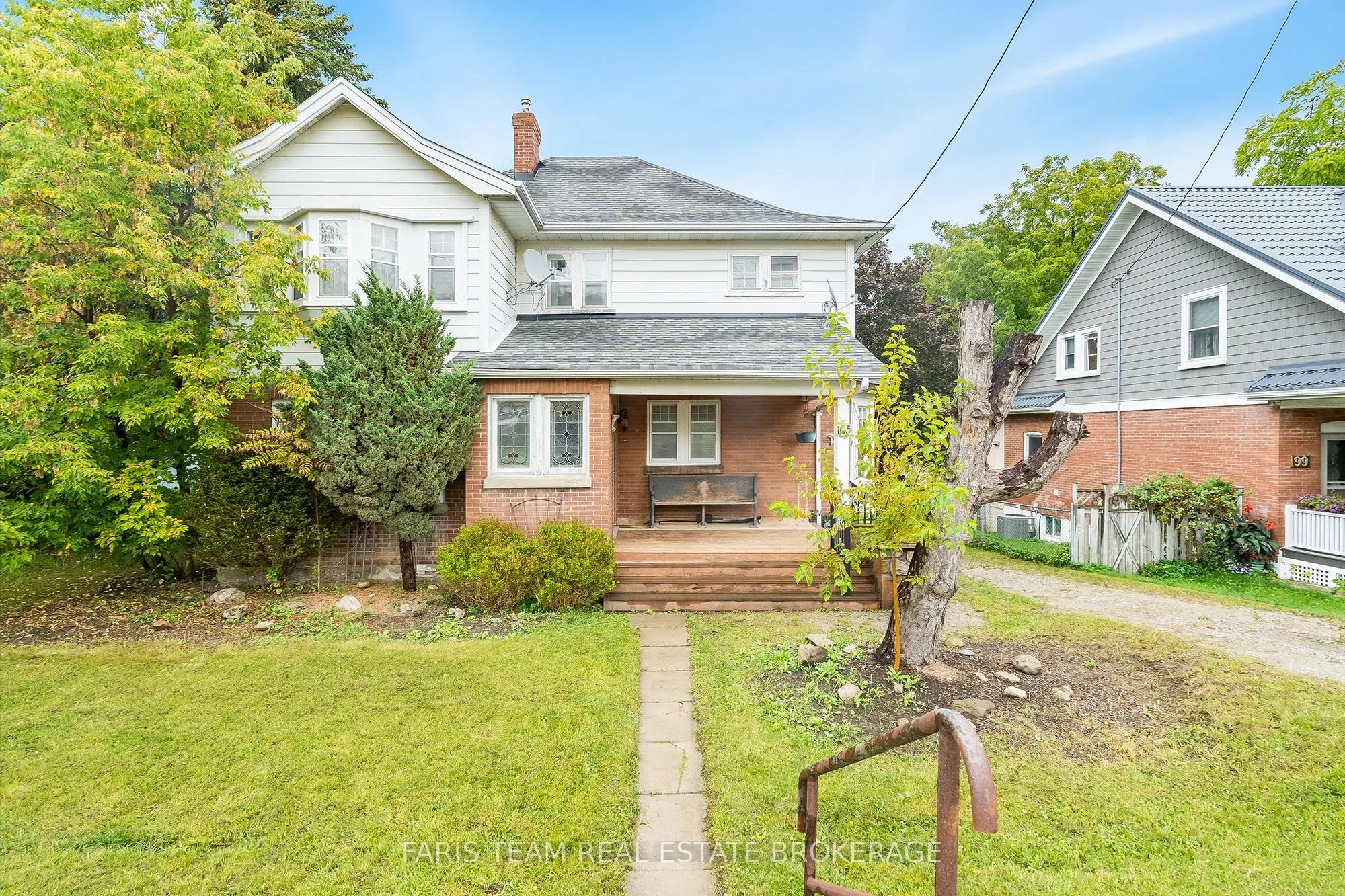 105 Barrie Street