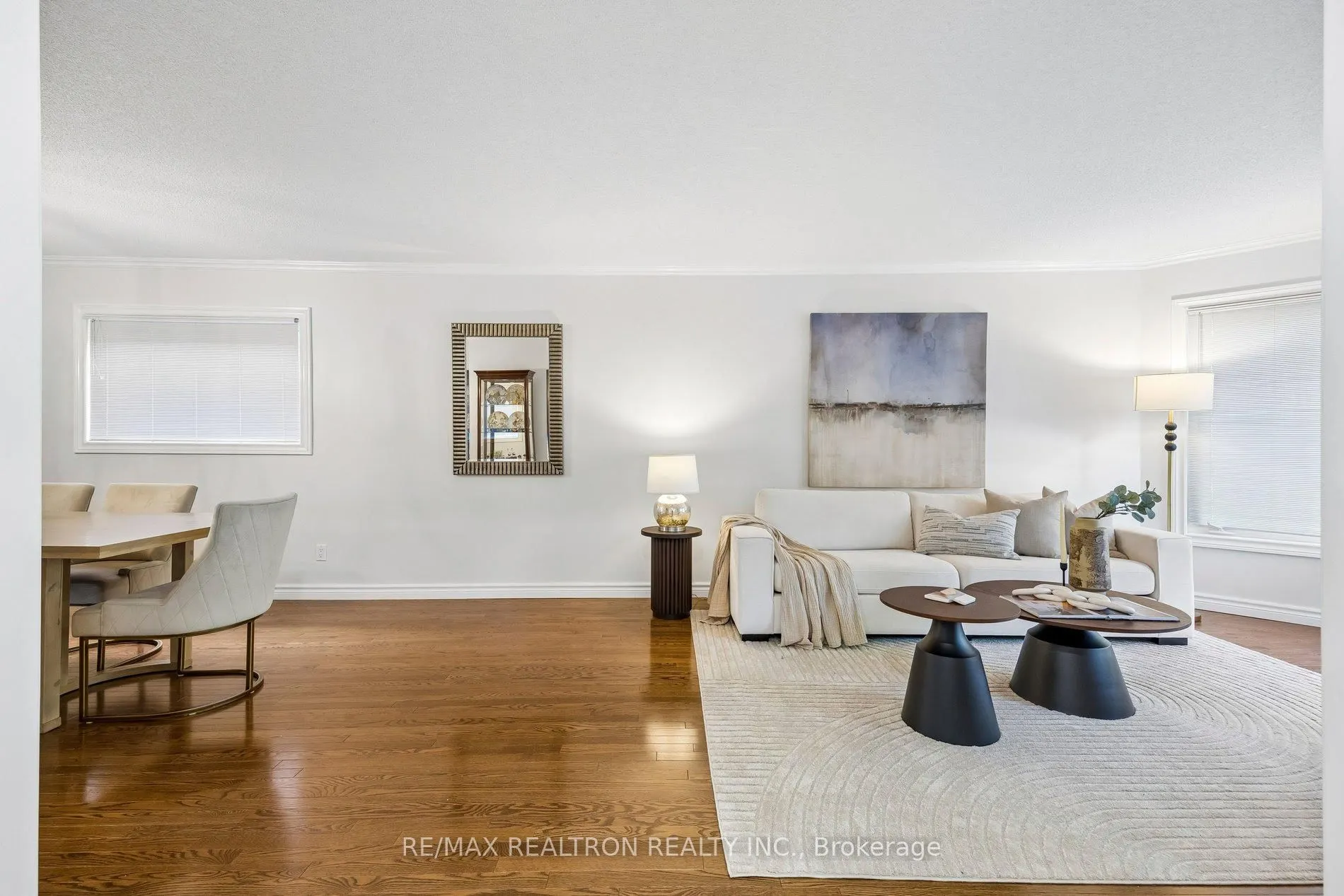 37 Dundurn Crescent