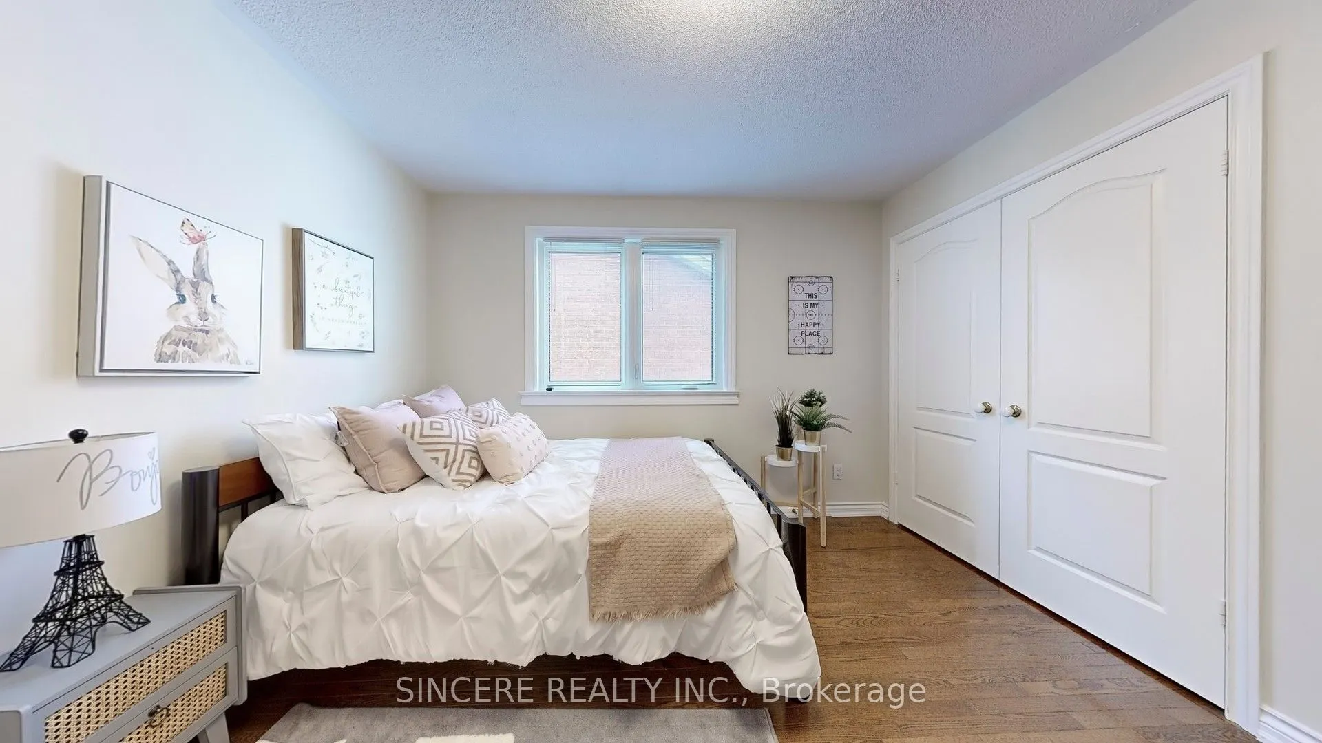 76 Braeside Square