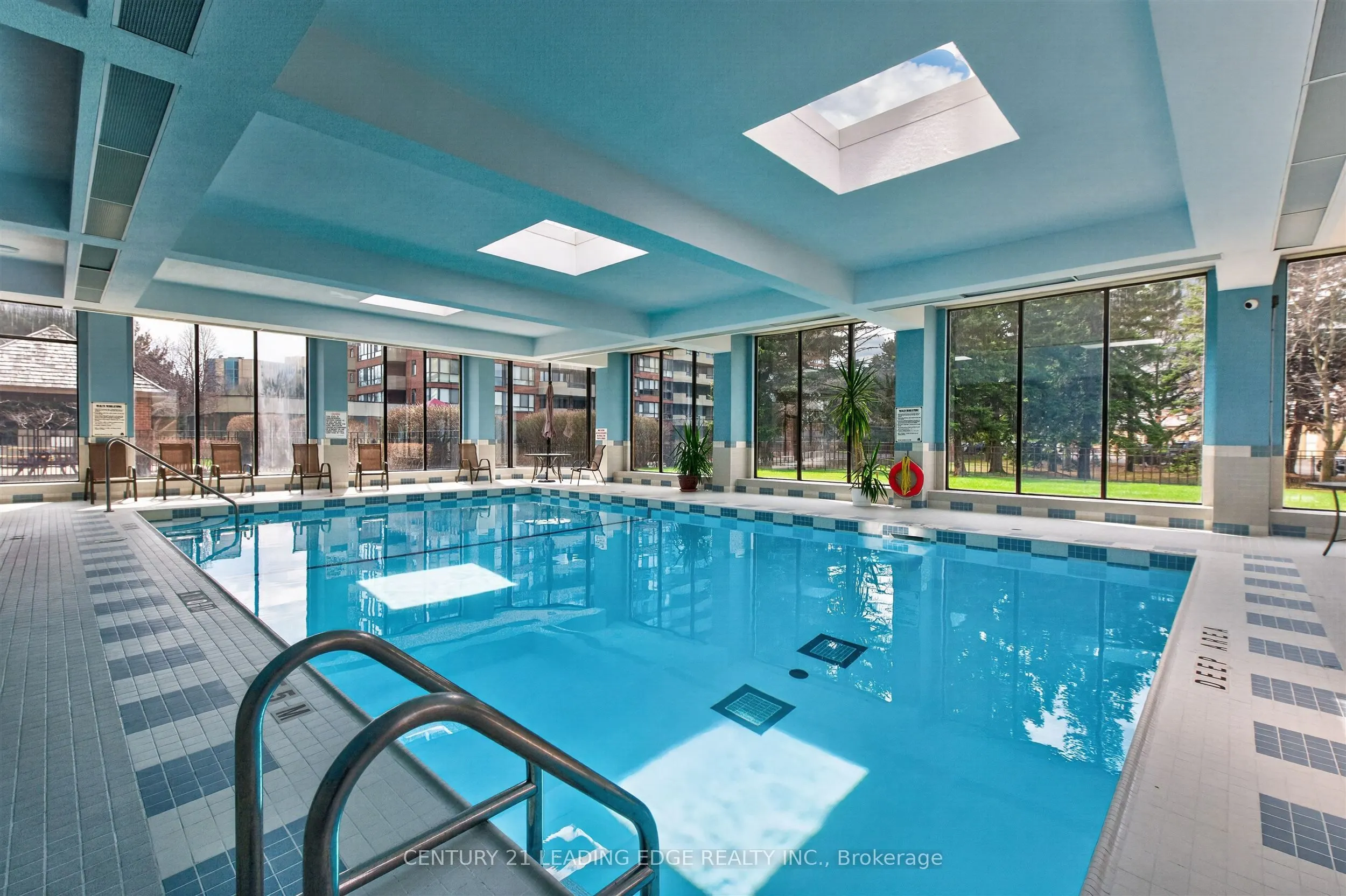 33 Weldrick Road E #1011