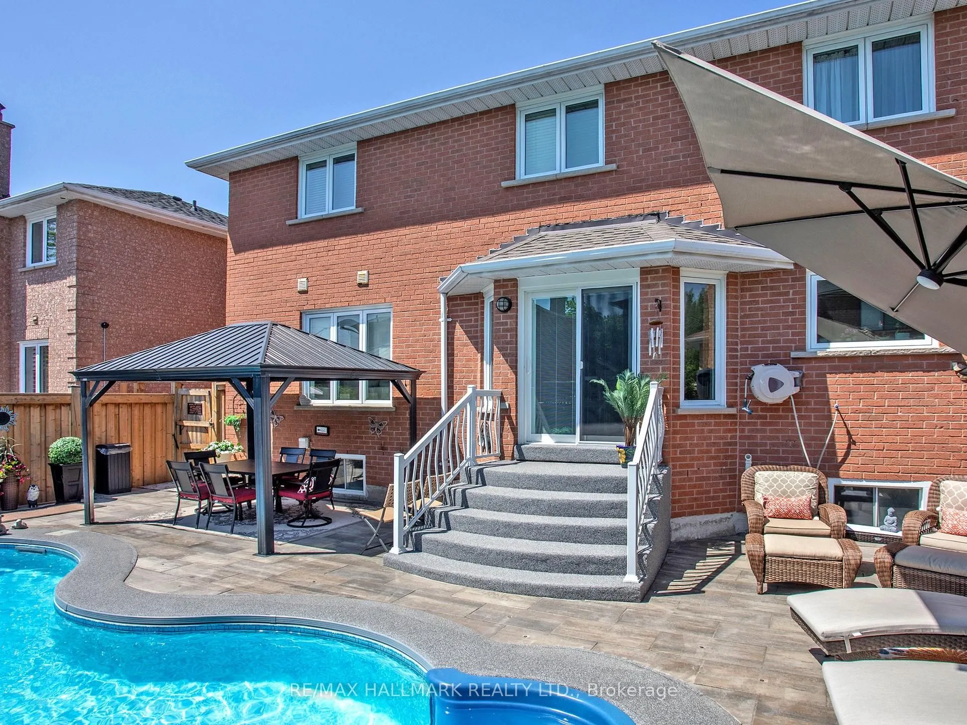 98 Arrowhead Drive