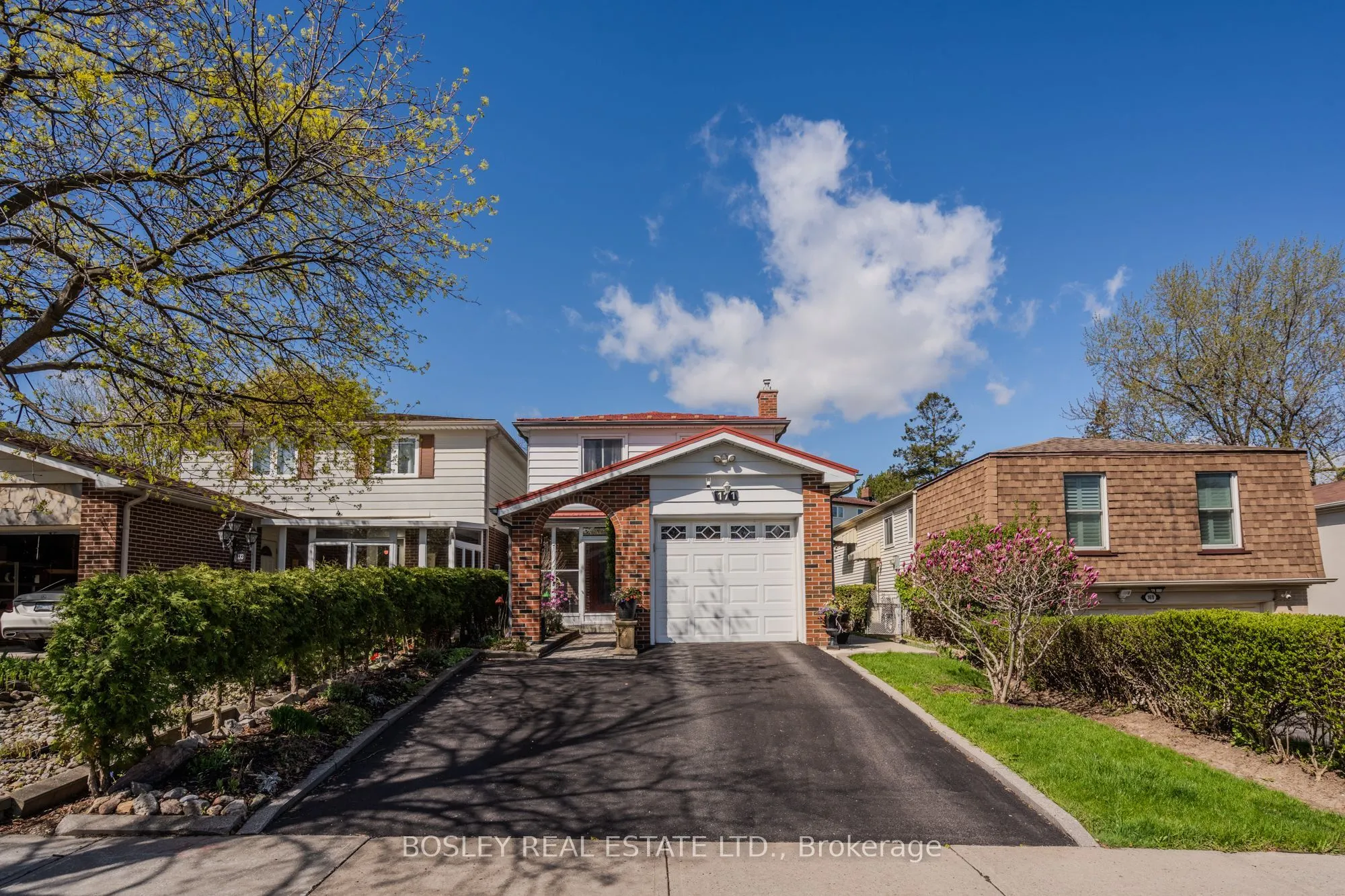 171 Simonston Boulevard