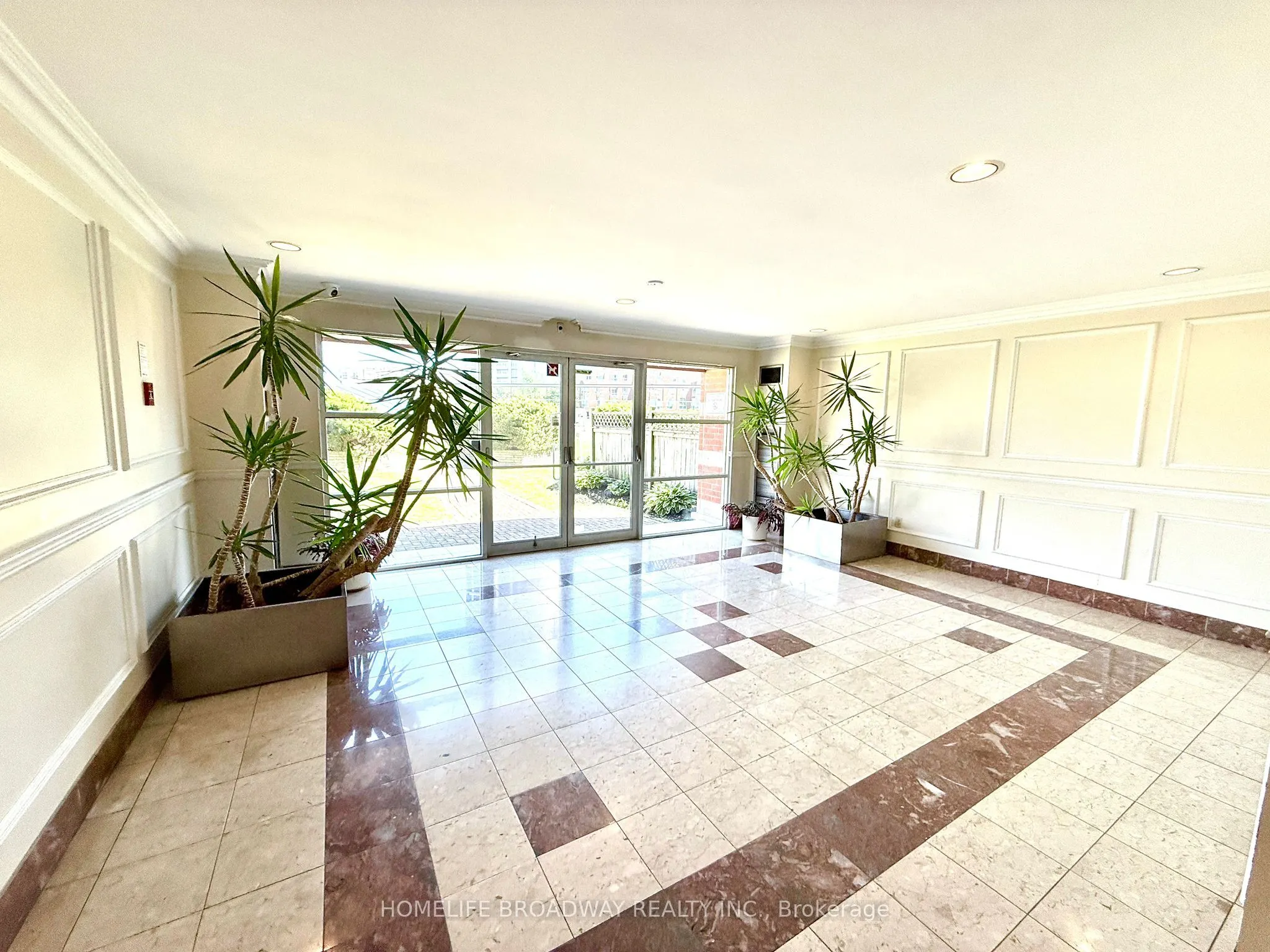 9 Chalmers Road #203