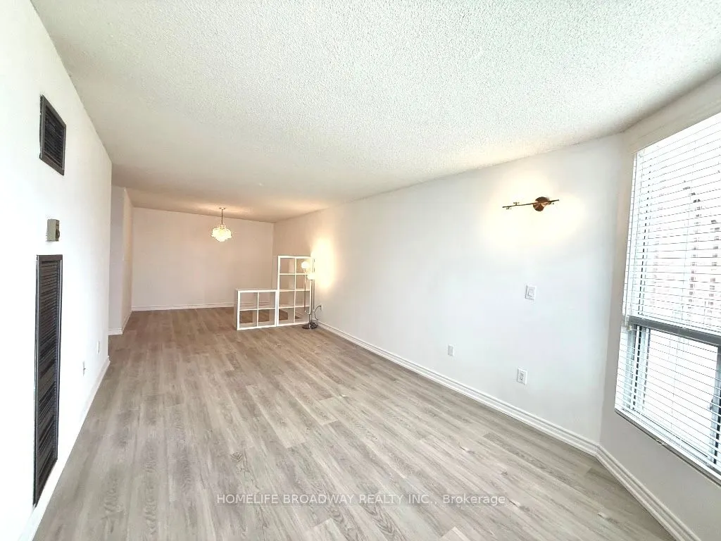 9 Chalmers Road #203