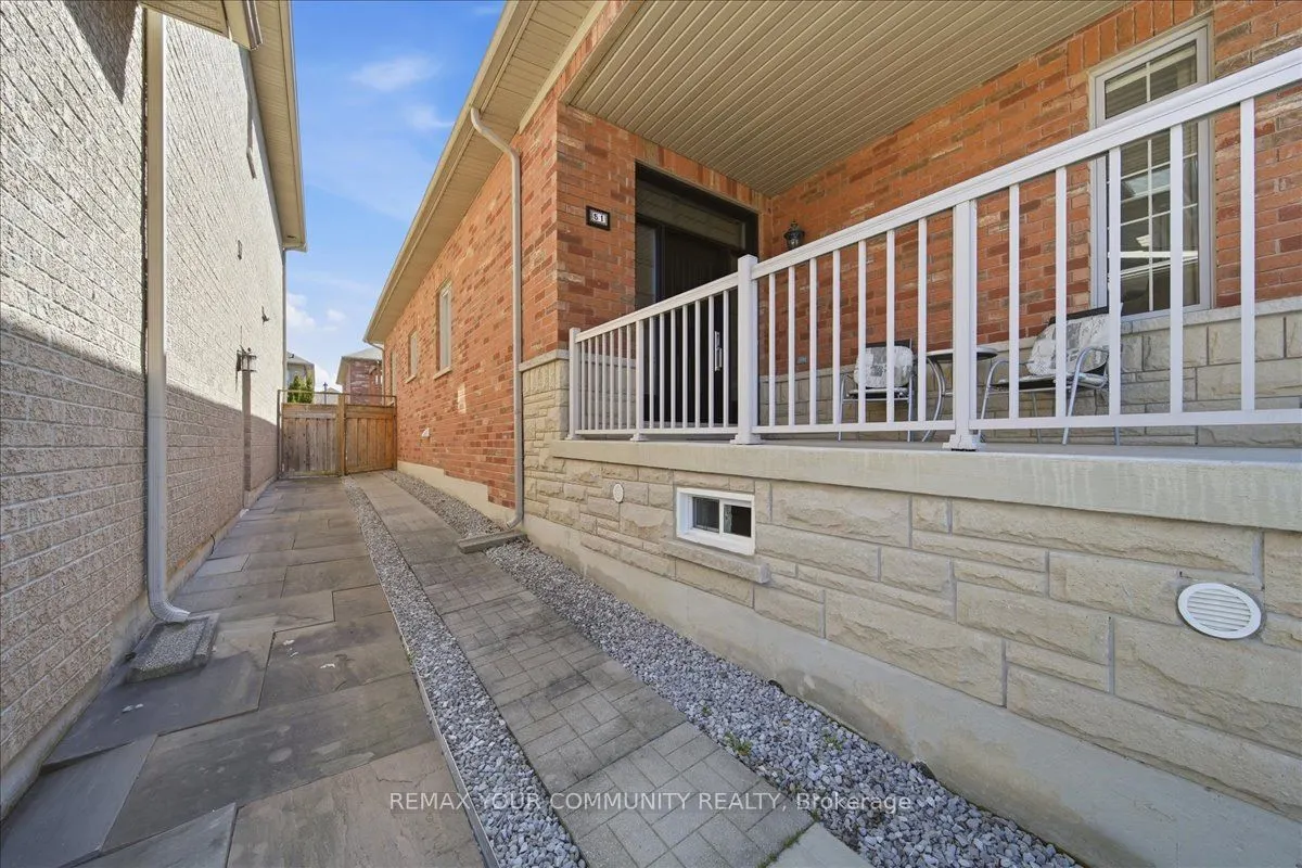 51 Tonner Crescent