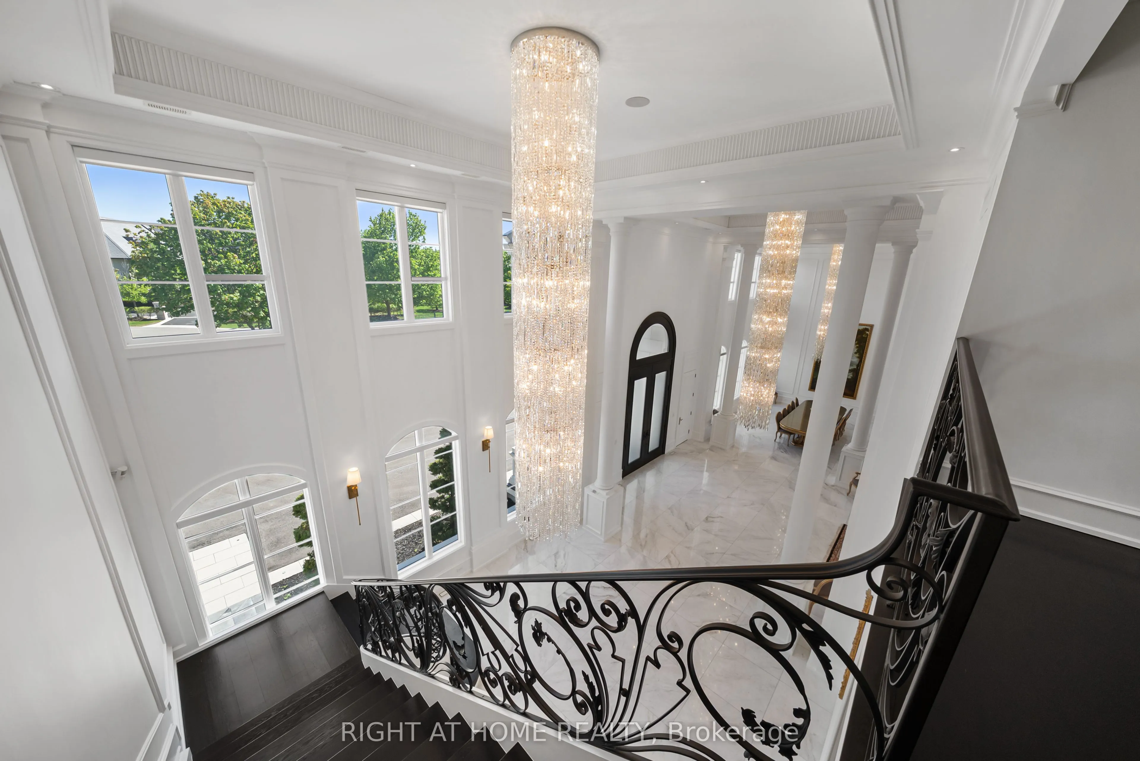 16 Sirona's Lane