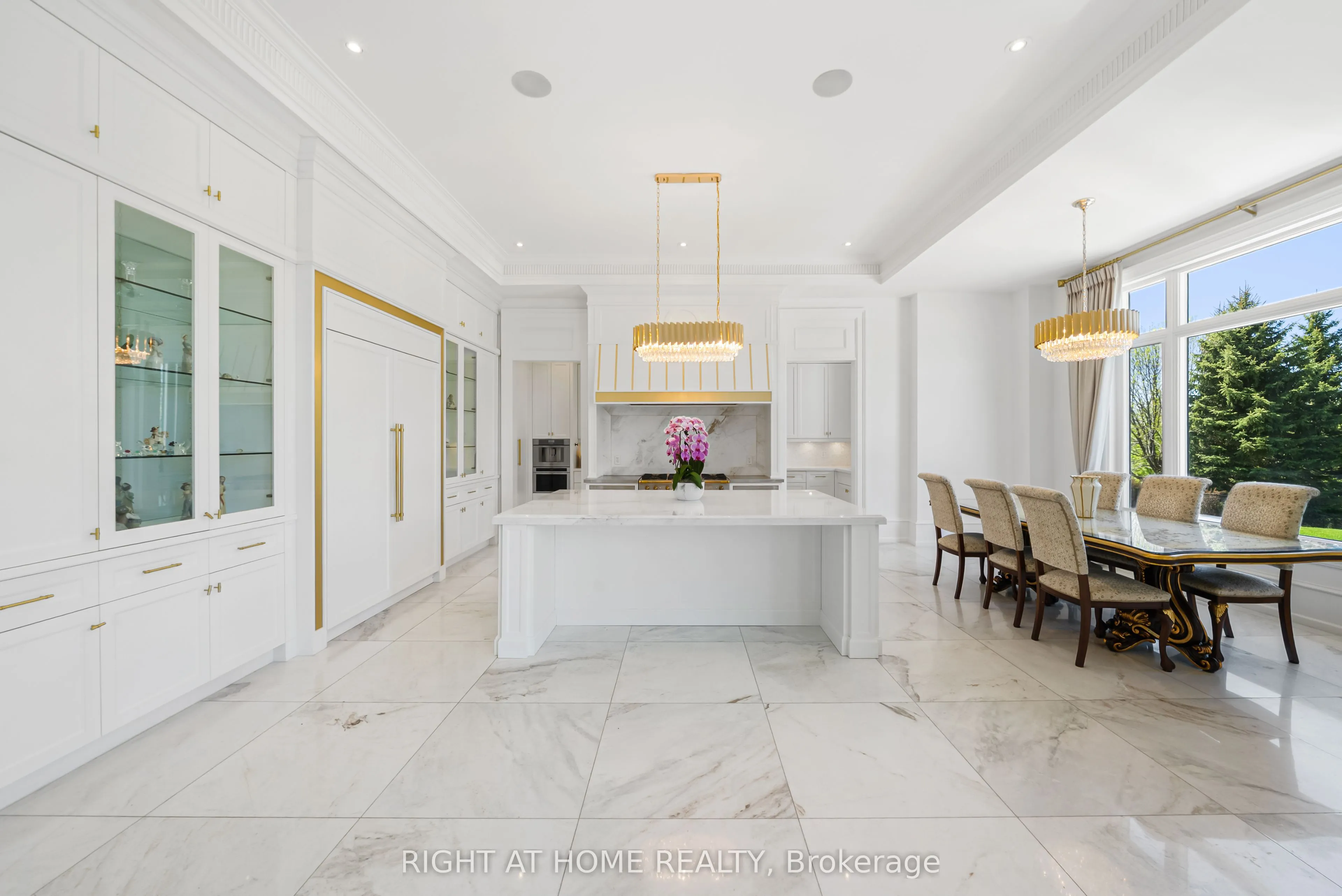 16 Sirona's Lane