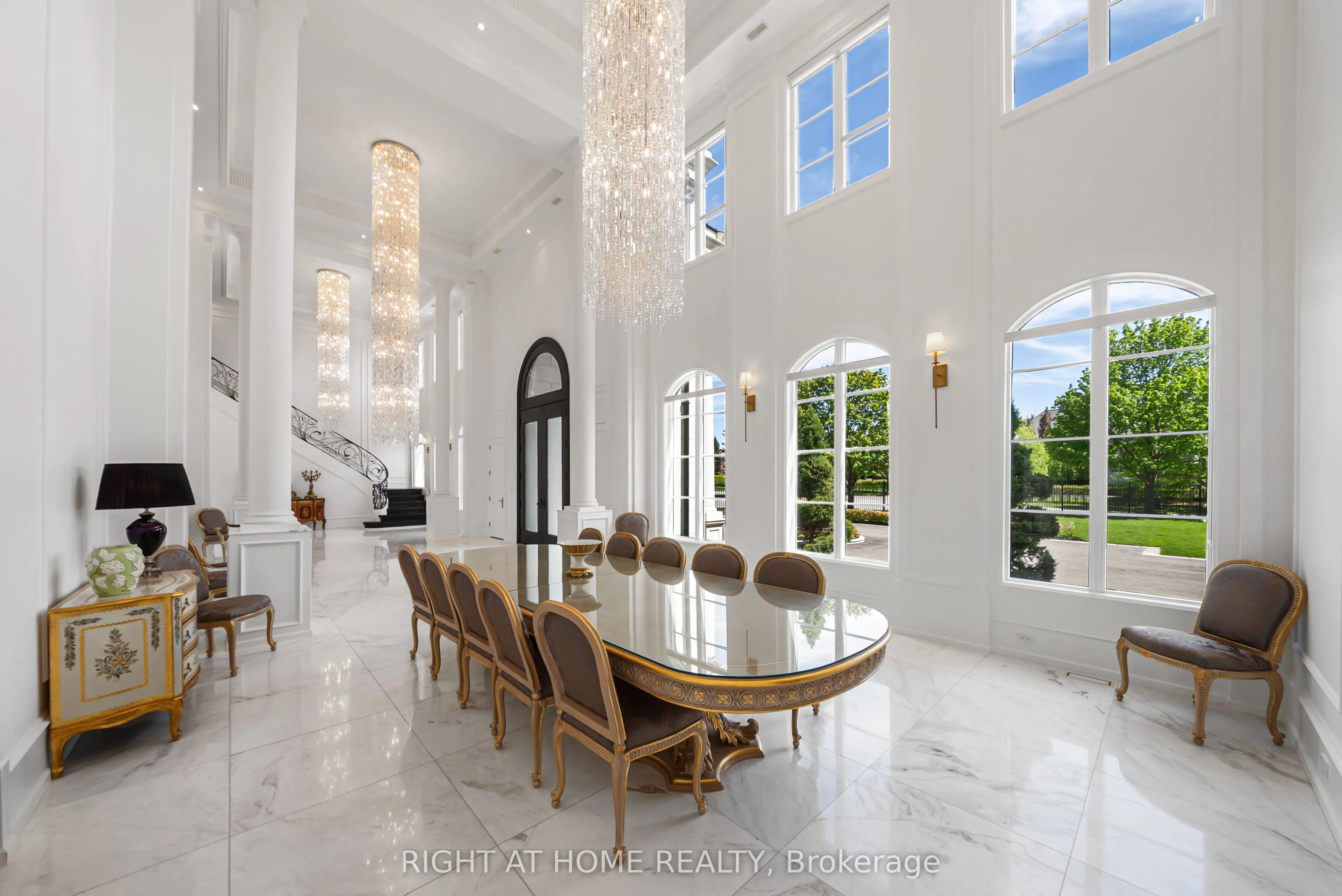 16 Sirona's Lane