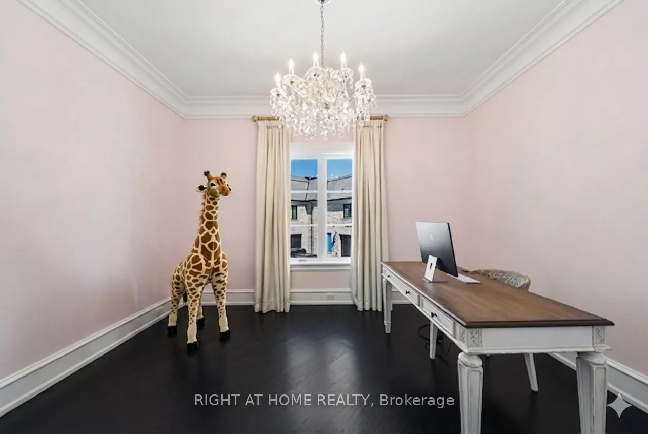 16 Sirona's Lane