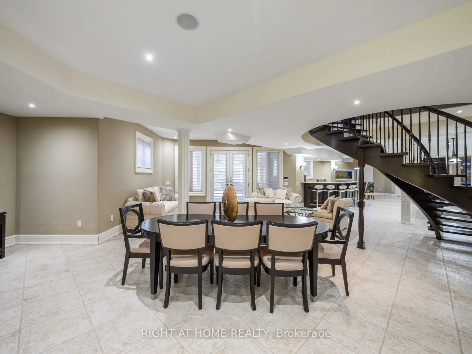 100 Rocmary Place