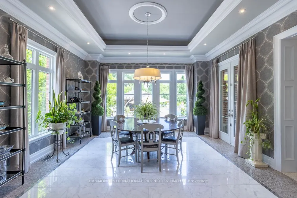 7 Maryvale Crescent
