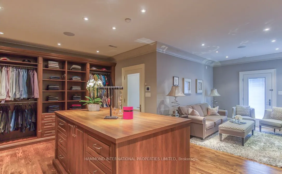 7 Maryvale Crescent