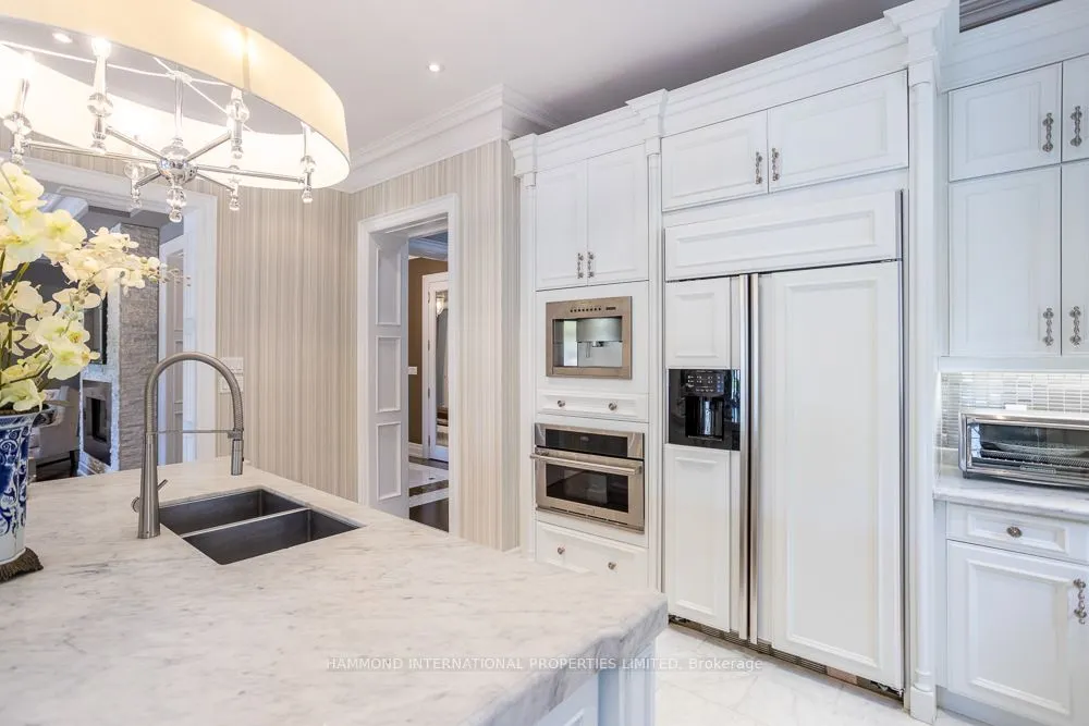 7 Maryvale Crescent