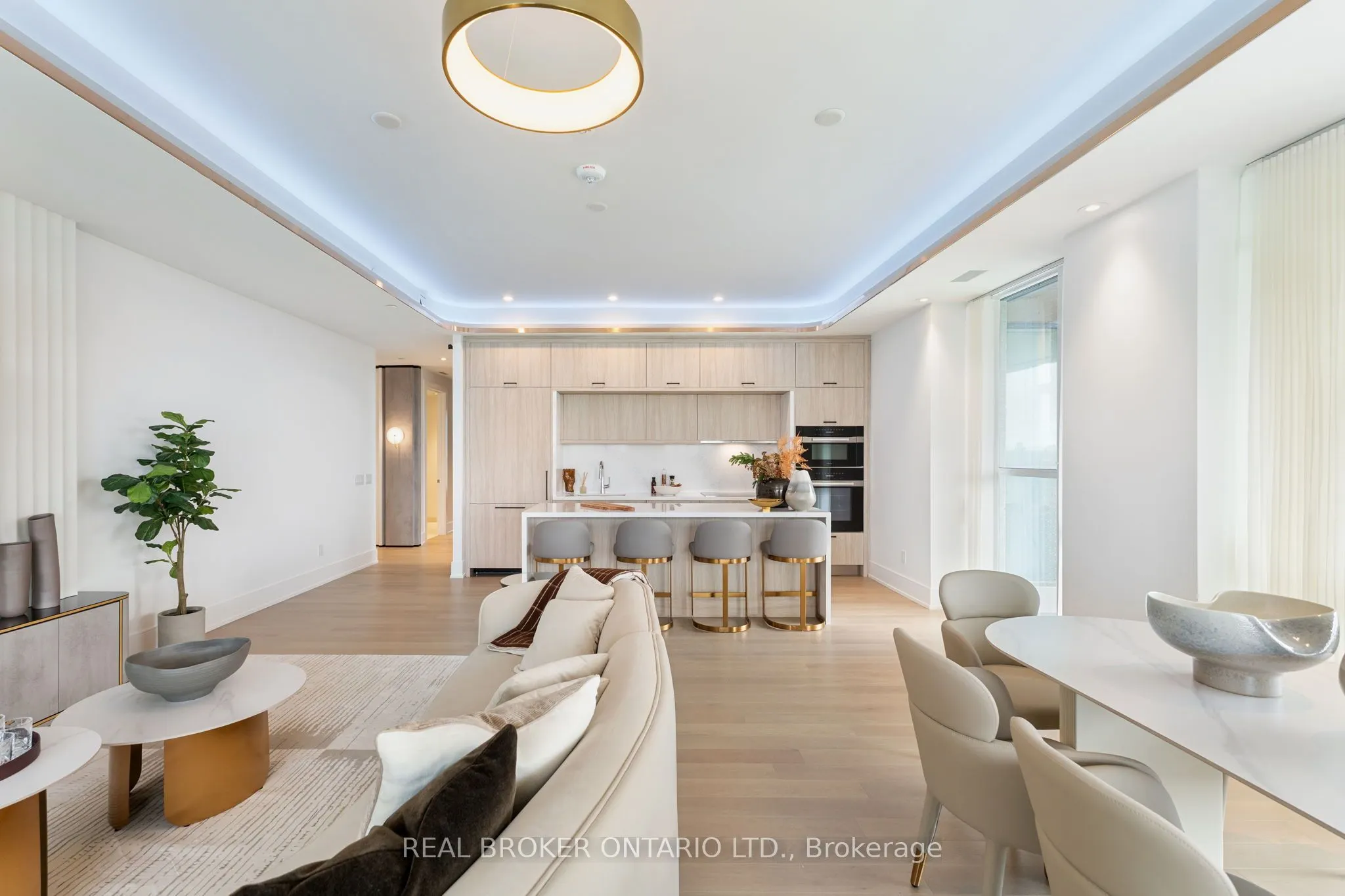 399 Royal Orchard Boulevard #418