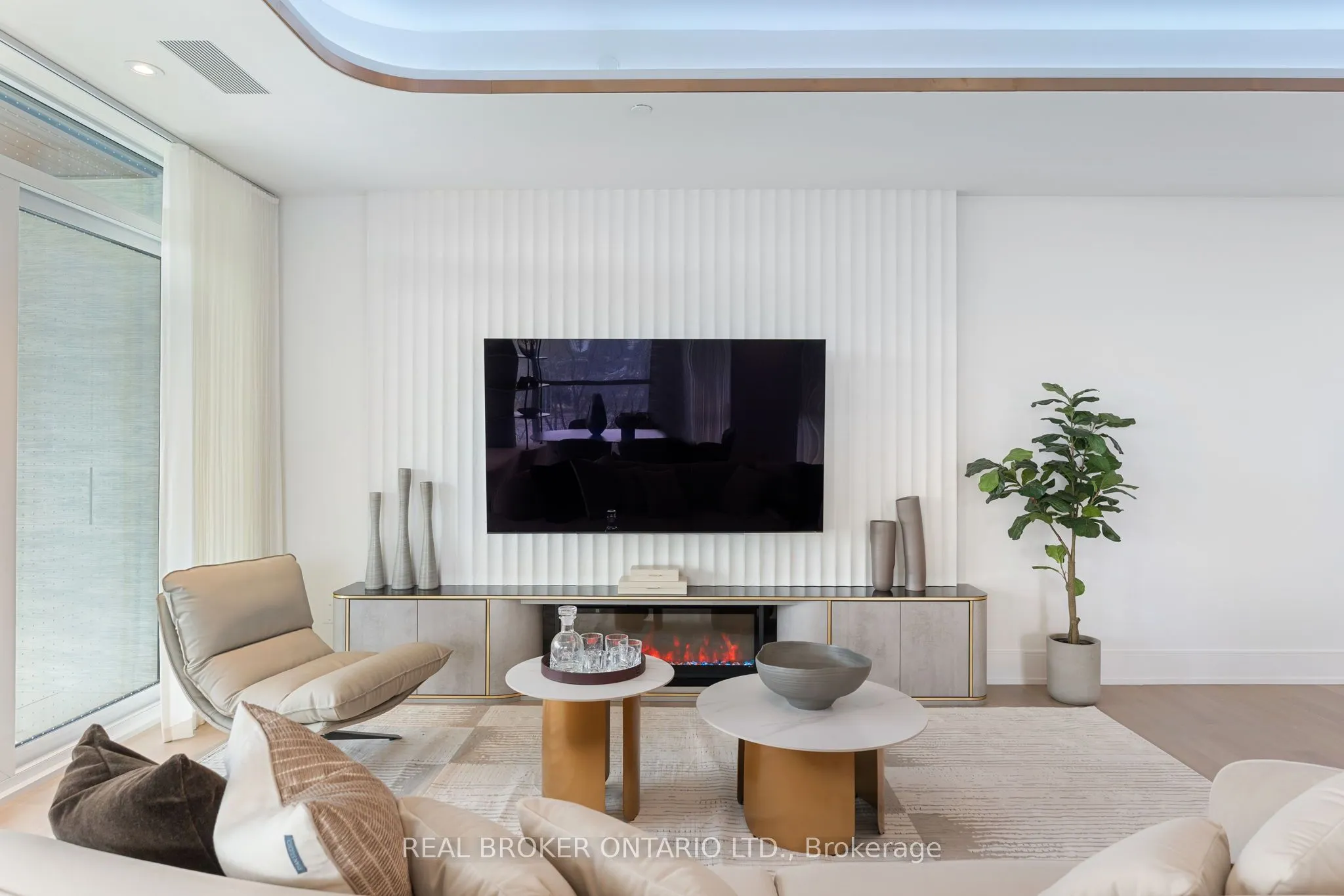 399 Royal Orchard Boulevard #418
