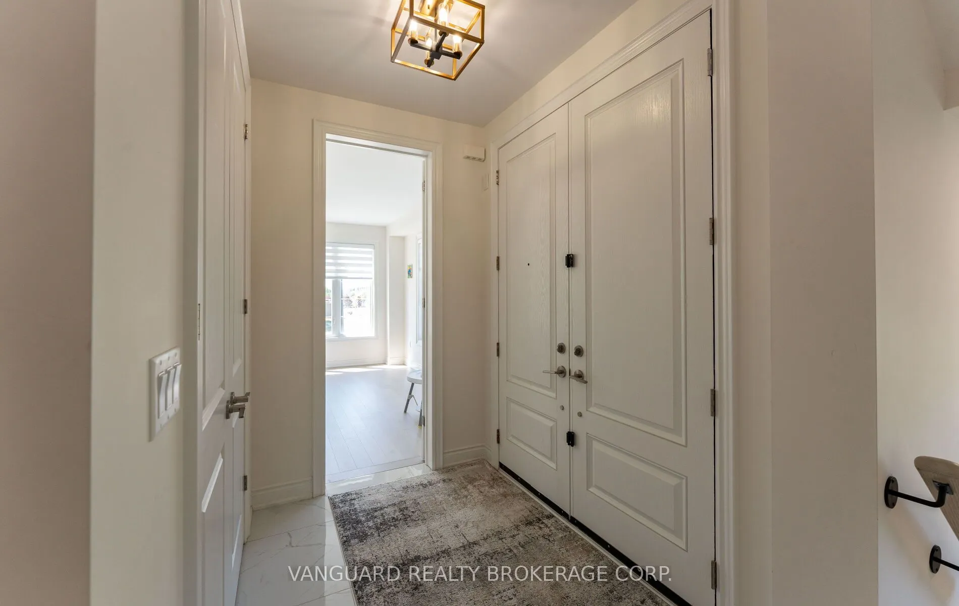158 Scarlet Way
