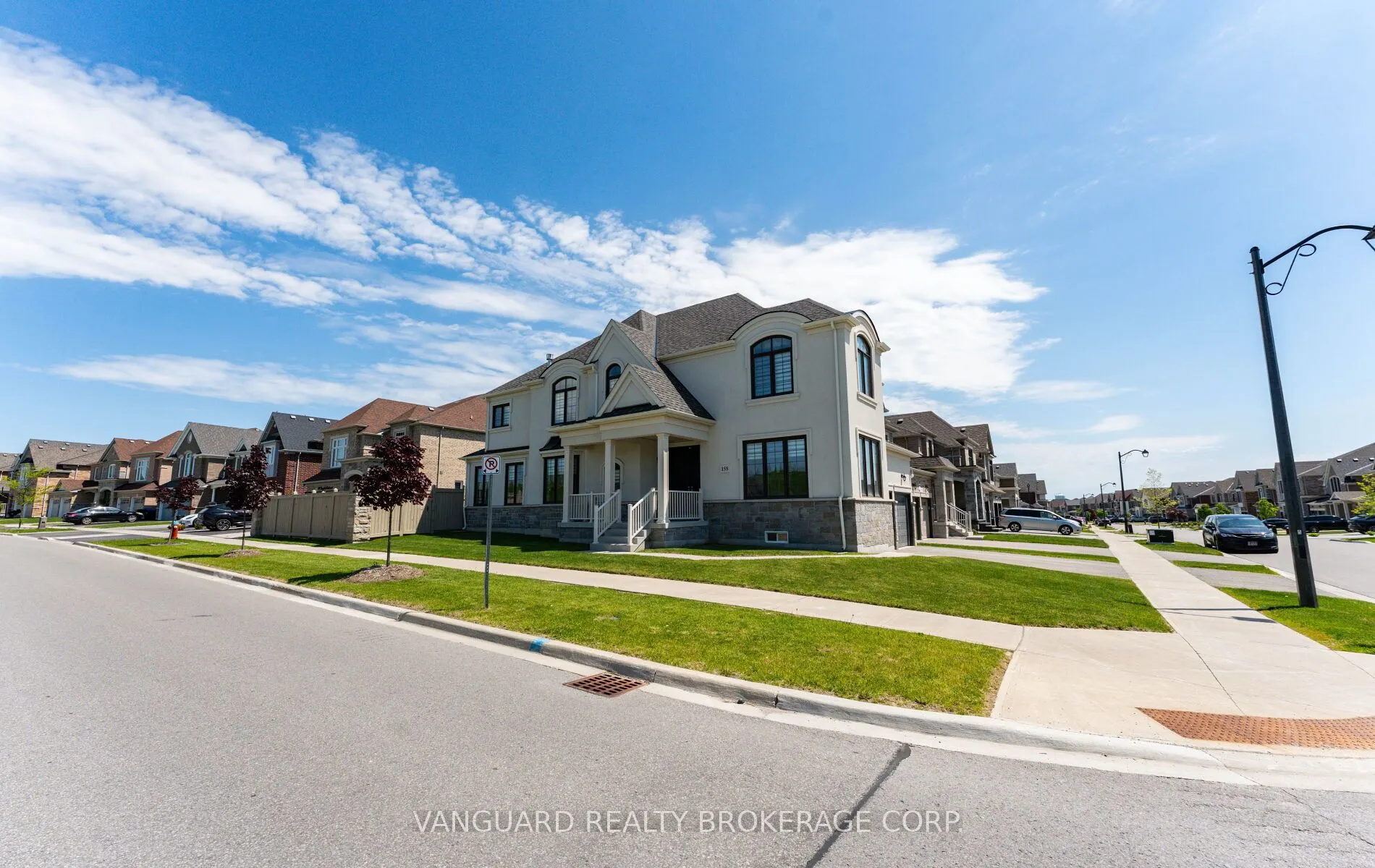 158 Scarlet Way
