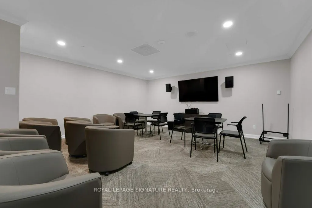 22 Clarissa Drive #1404
