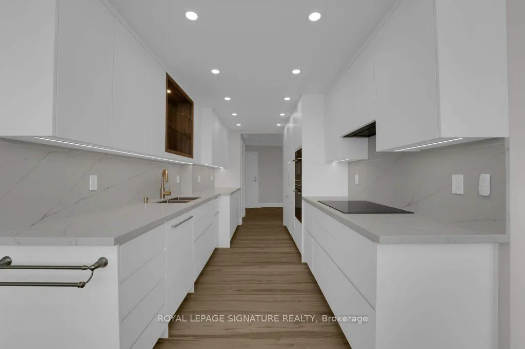 22 Clarissa Drive #1404