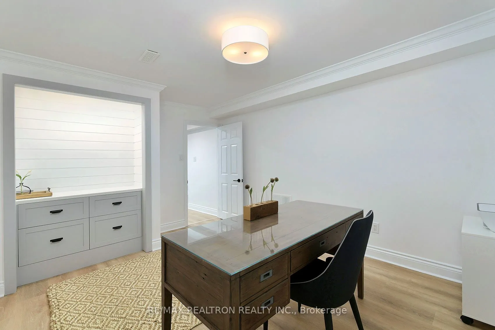 26 Hagen Hollow