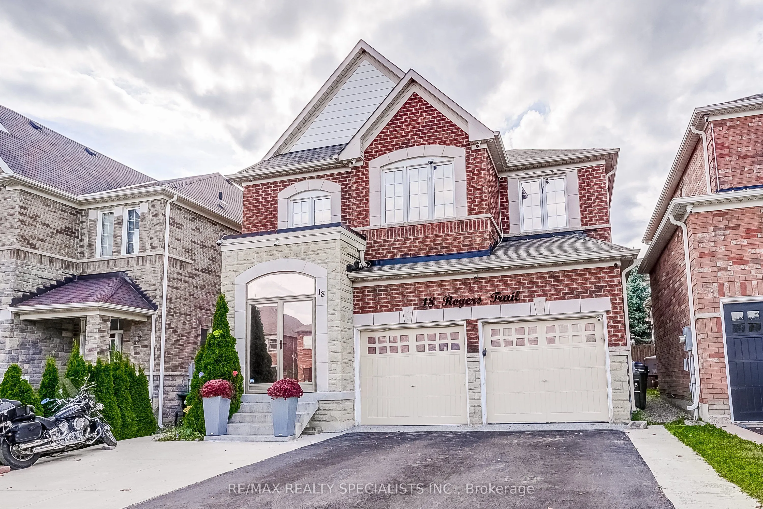 18 Rogers Trail