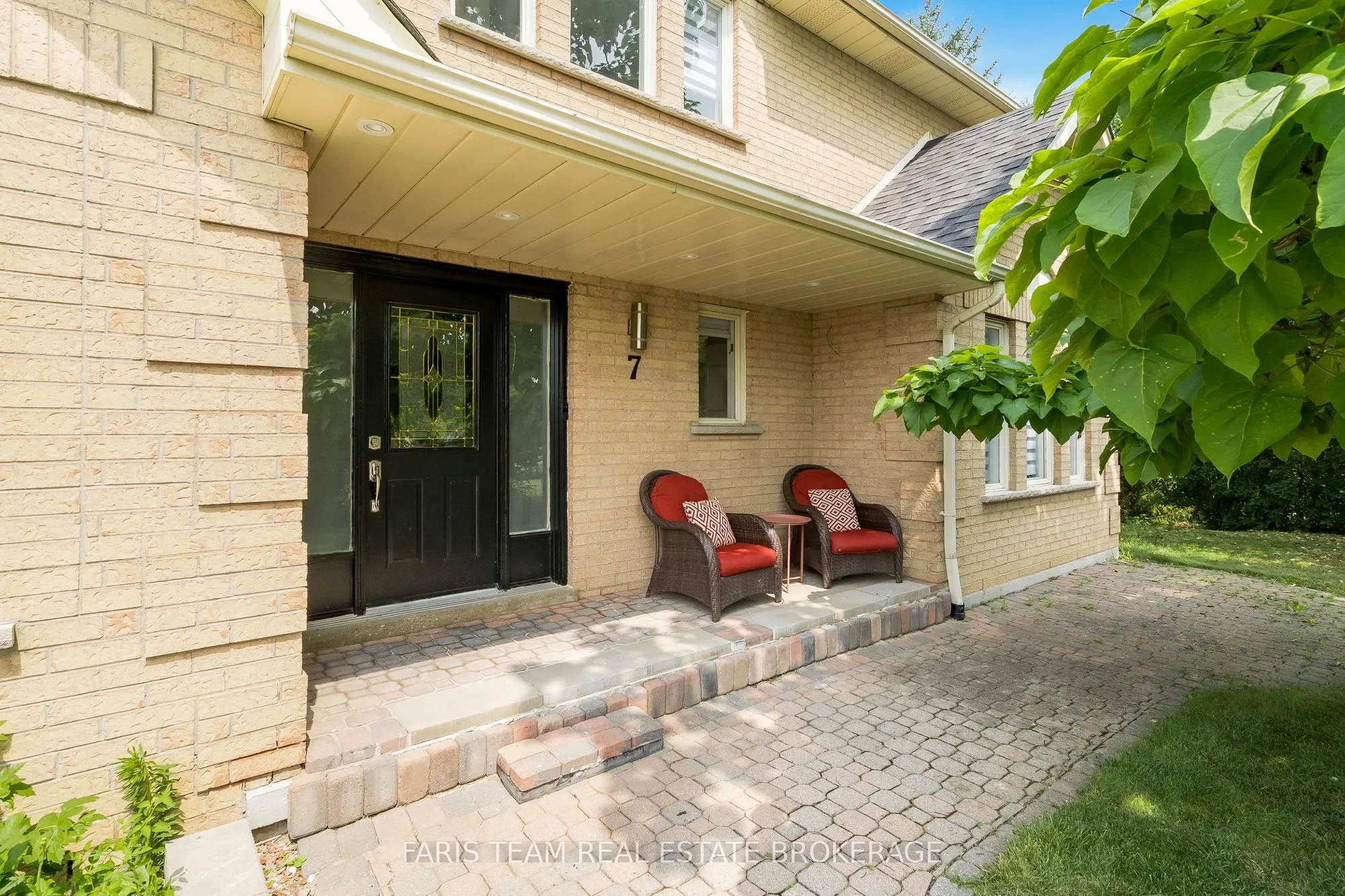 7 Golfview Boulevard