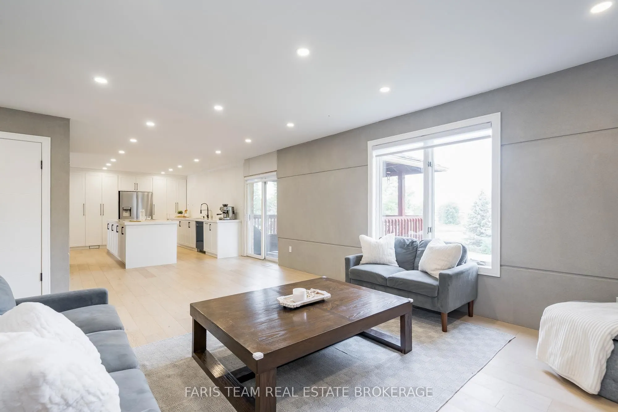 7 Golfview Boulevard