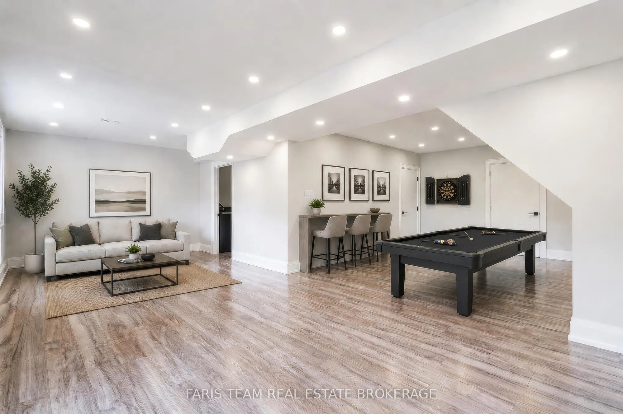 7 Golfview Boulevard