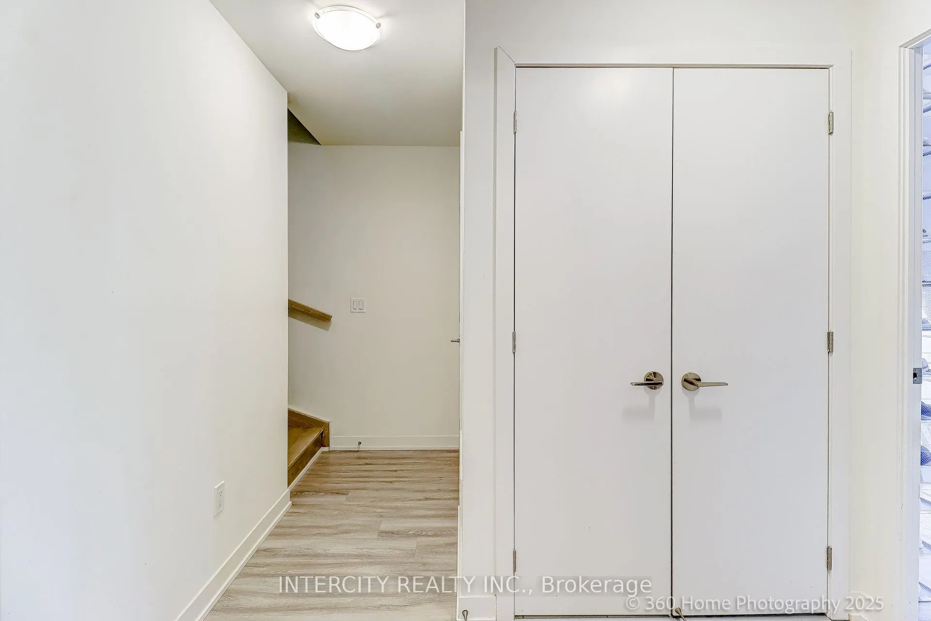 11 David Eyer Road #1504