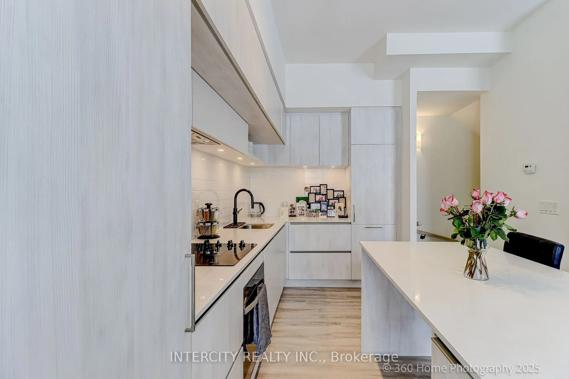 11 David Eyer Road #1504