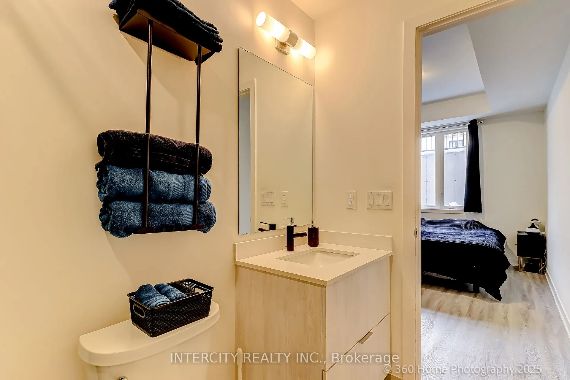11 David Eyer Road #1504