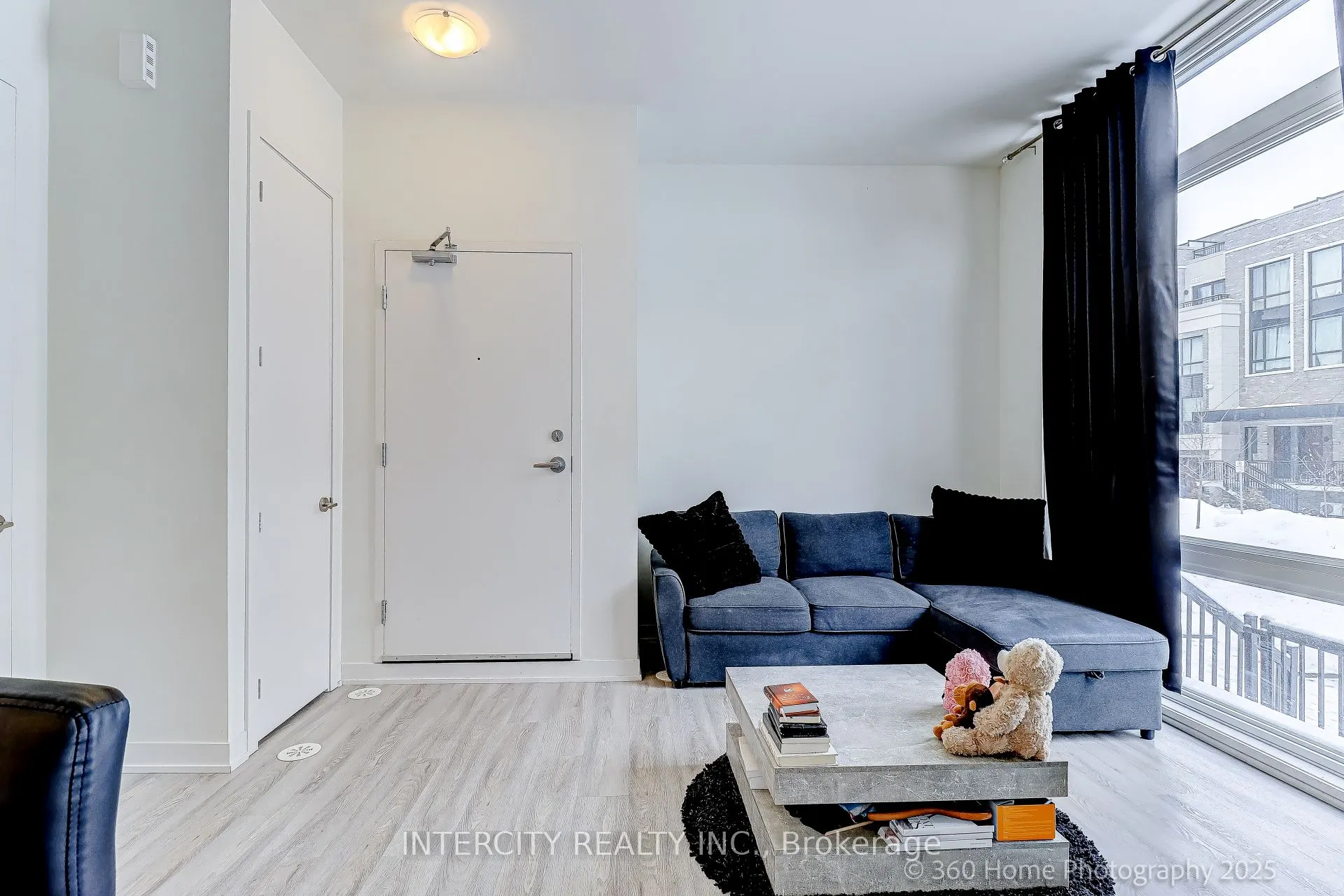 11 David Eyer Road #1504