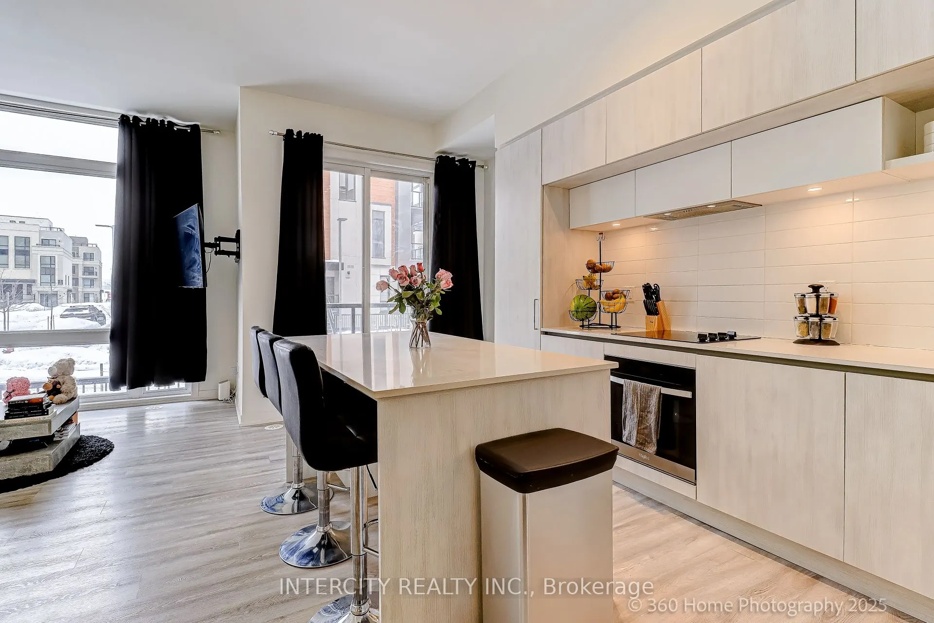 11 David Eyer Road #1504