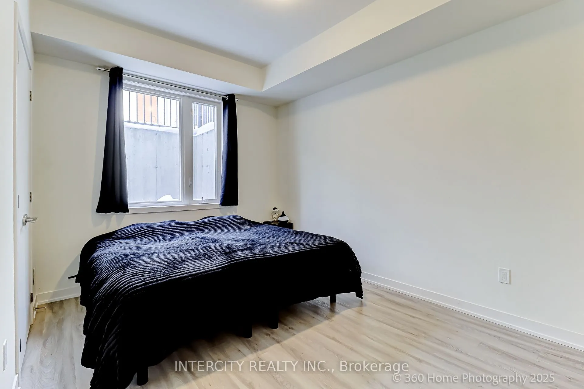 11 David Eyer Road #1504